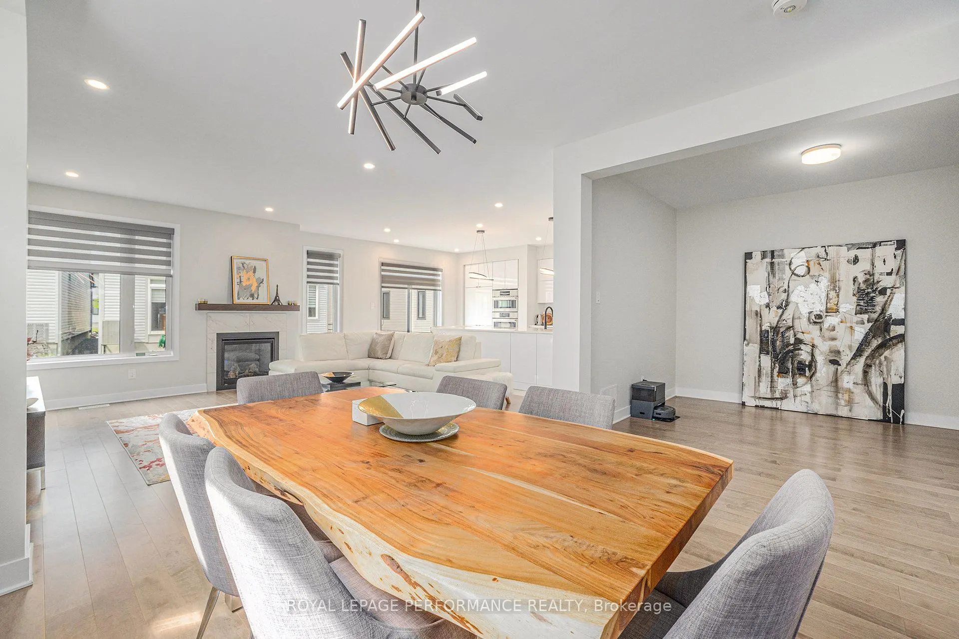 233 Beaugency Street