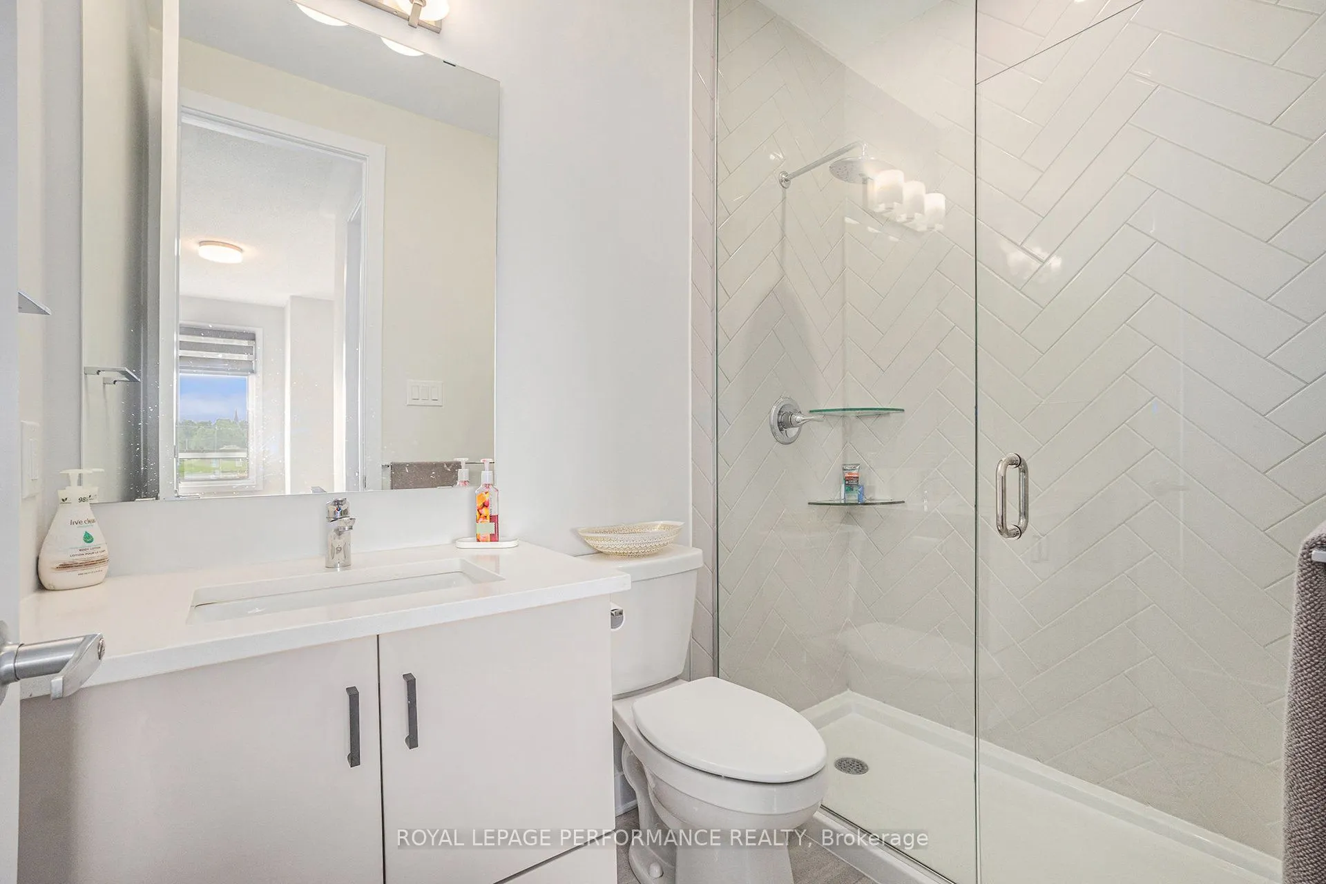 233 Beaugency Street