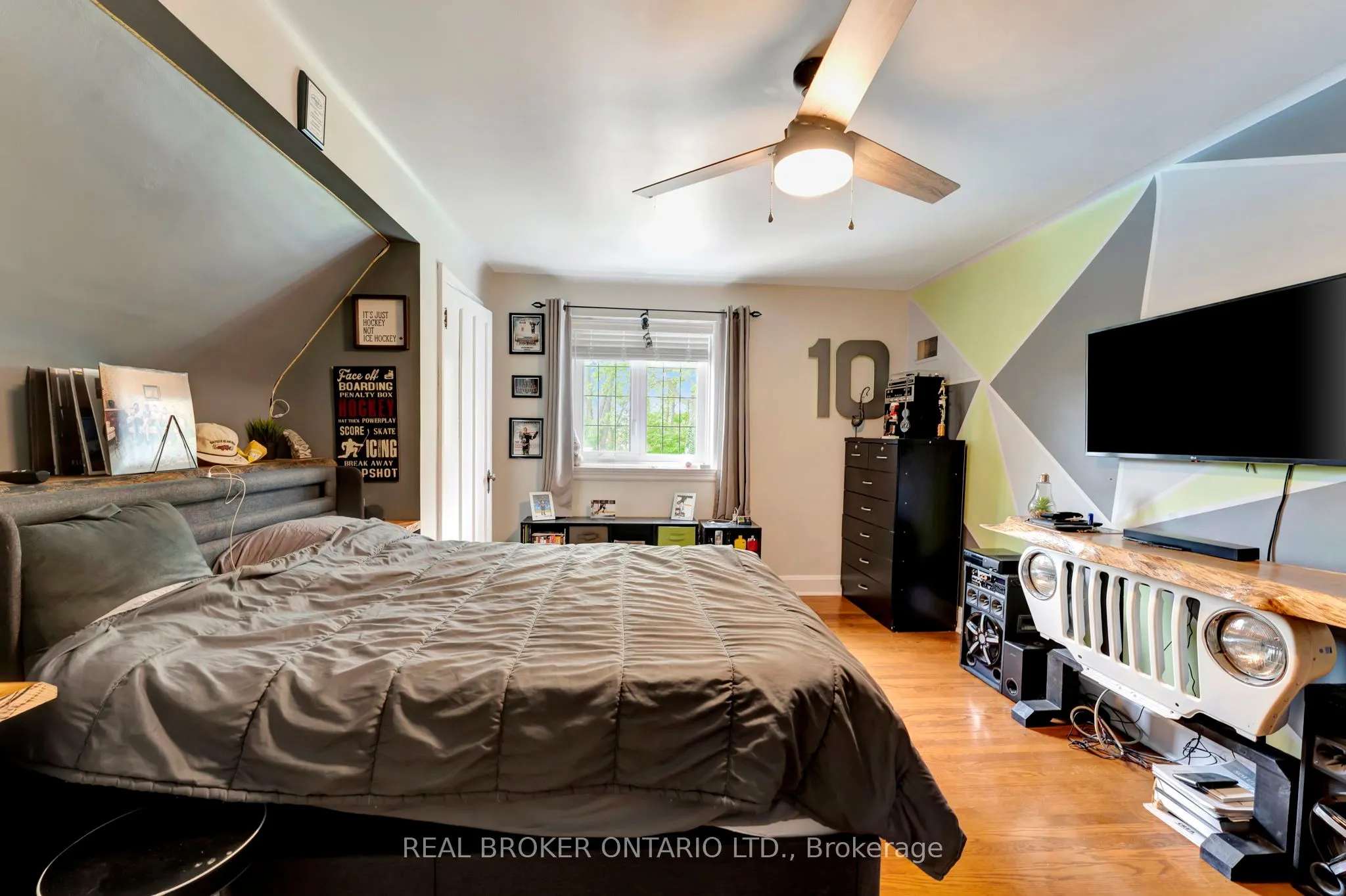 26 Evergreen Hill Road