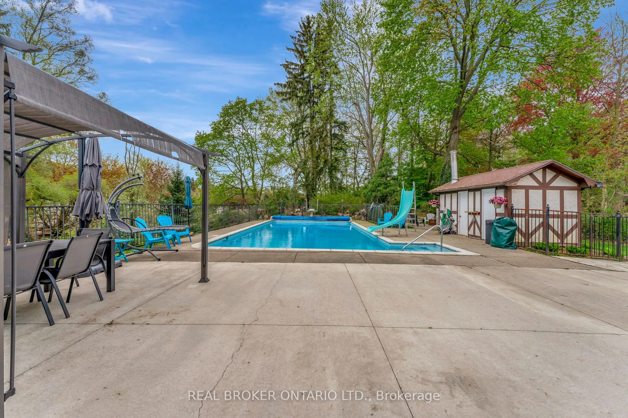 26 Evergreen Hill Road