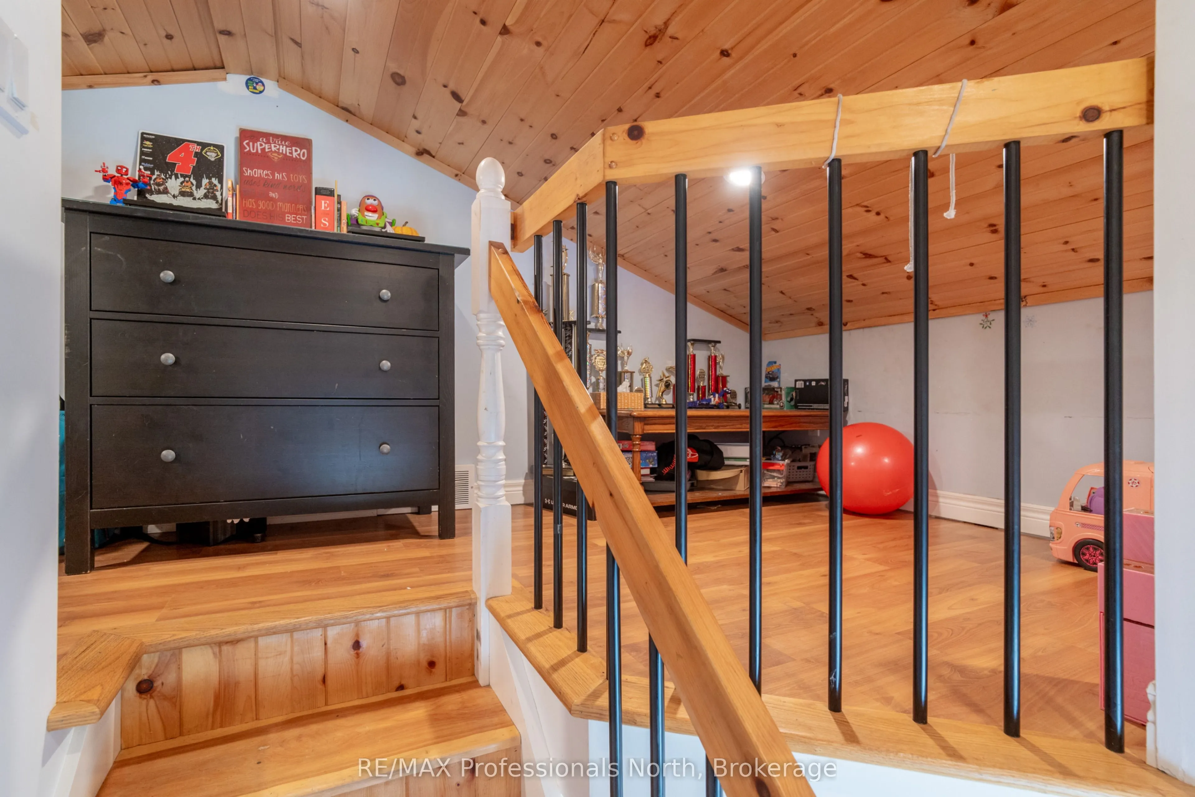 899 KATRINE Road