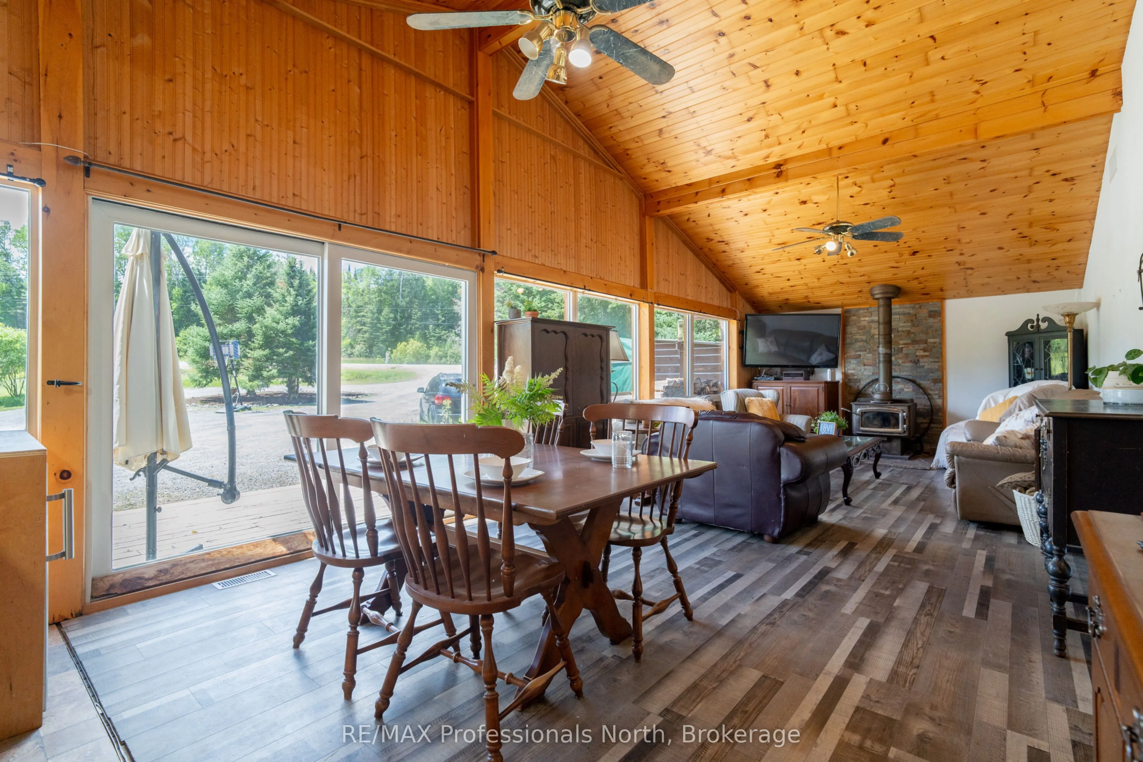 899 KATRINE Road