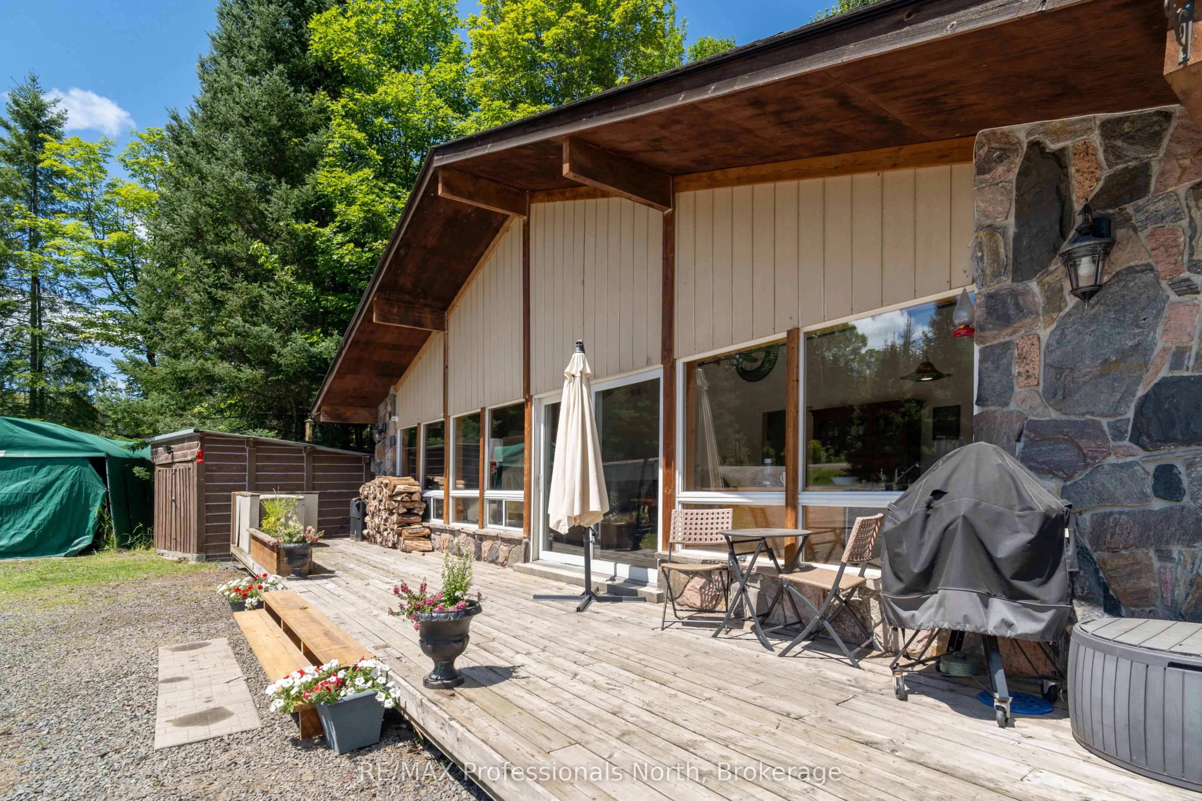 899 KATRINE Road