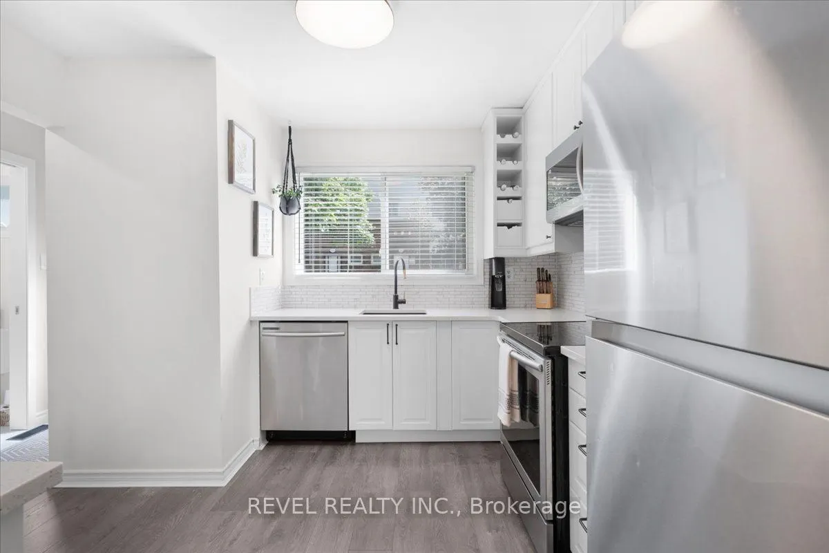 30 Regent Avenue, #28A