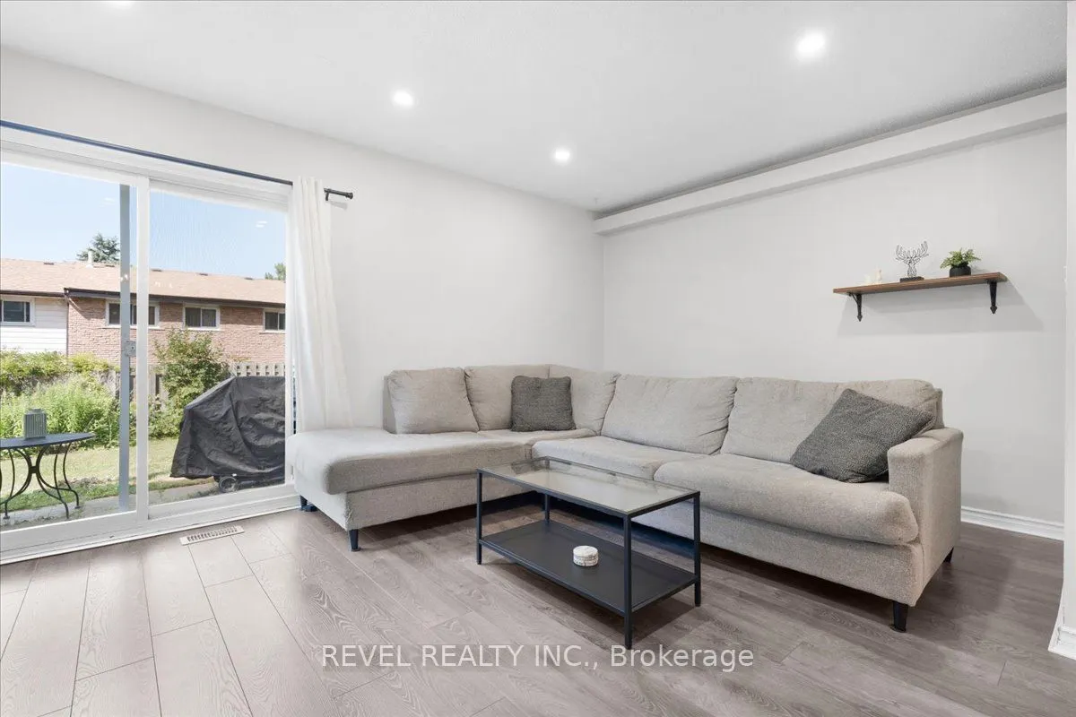 30 Regent Avenue, #28A