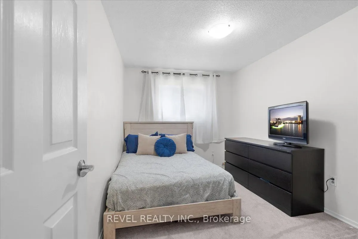 30 Regent Avenue, #28A