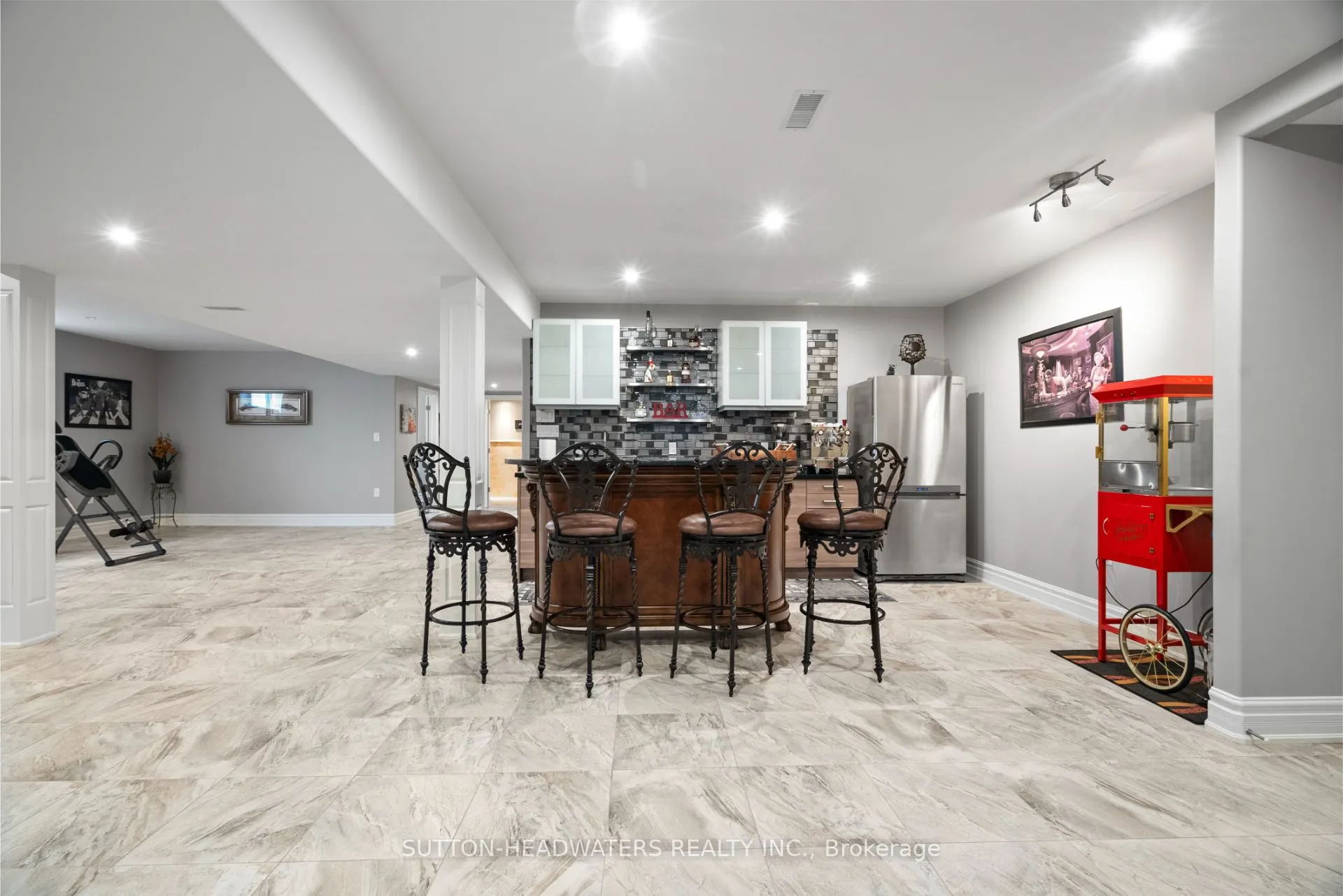 63 Brookhaven Crescent