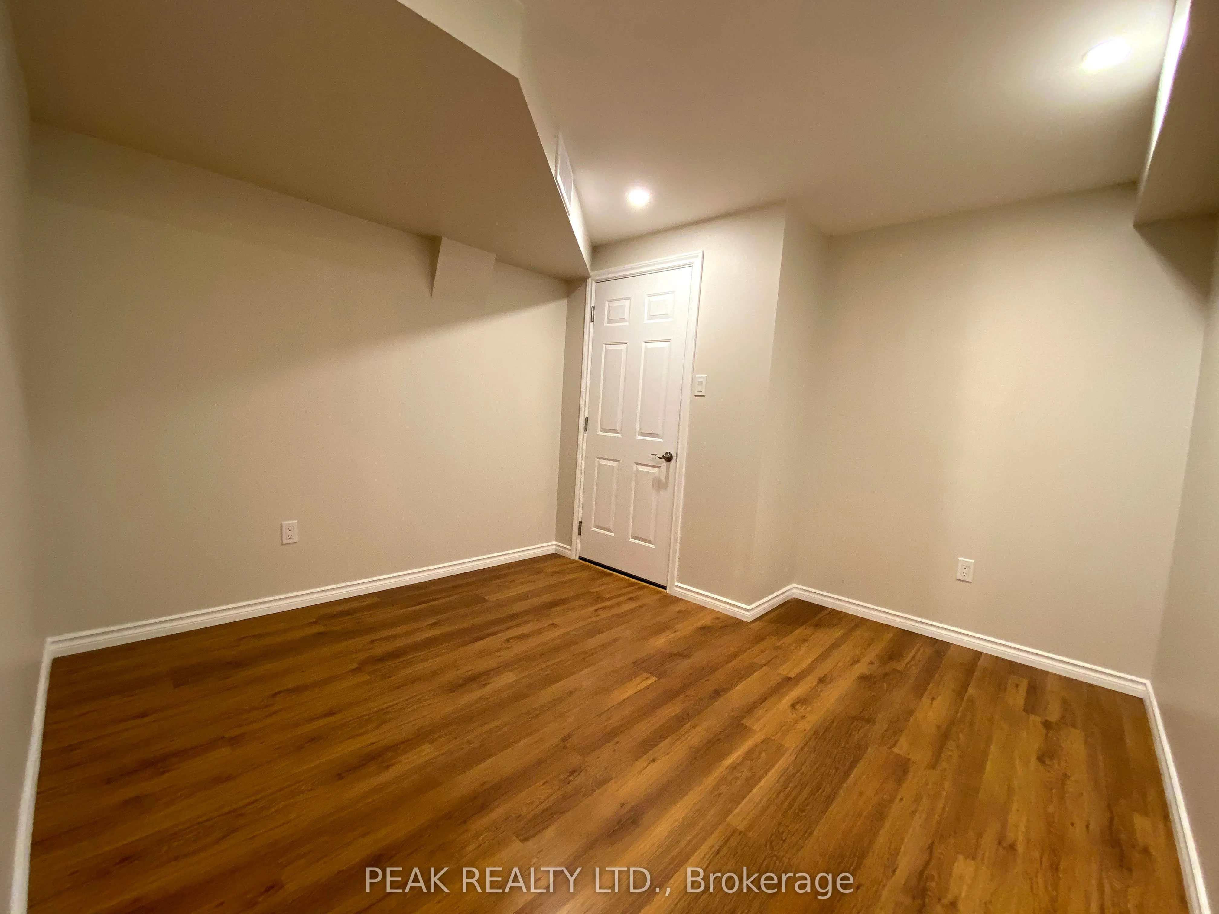 44 Windsor Circle