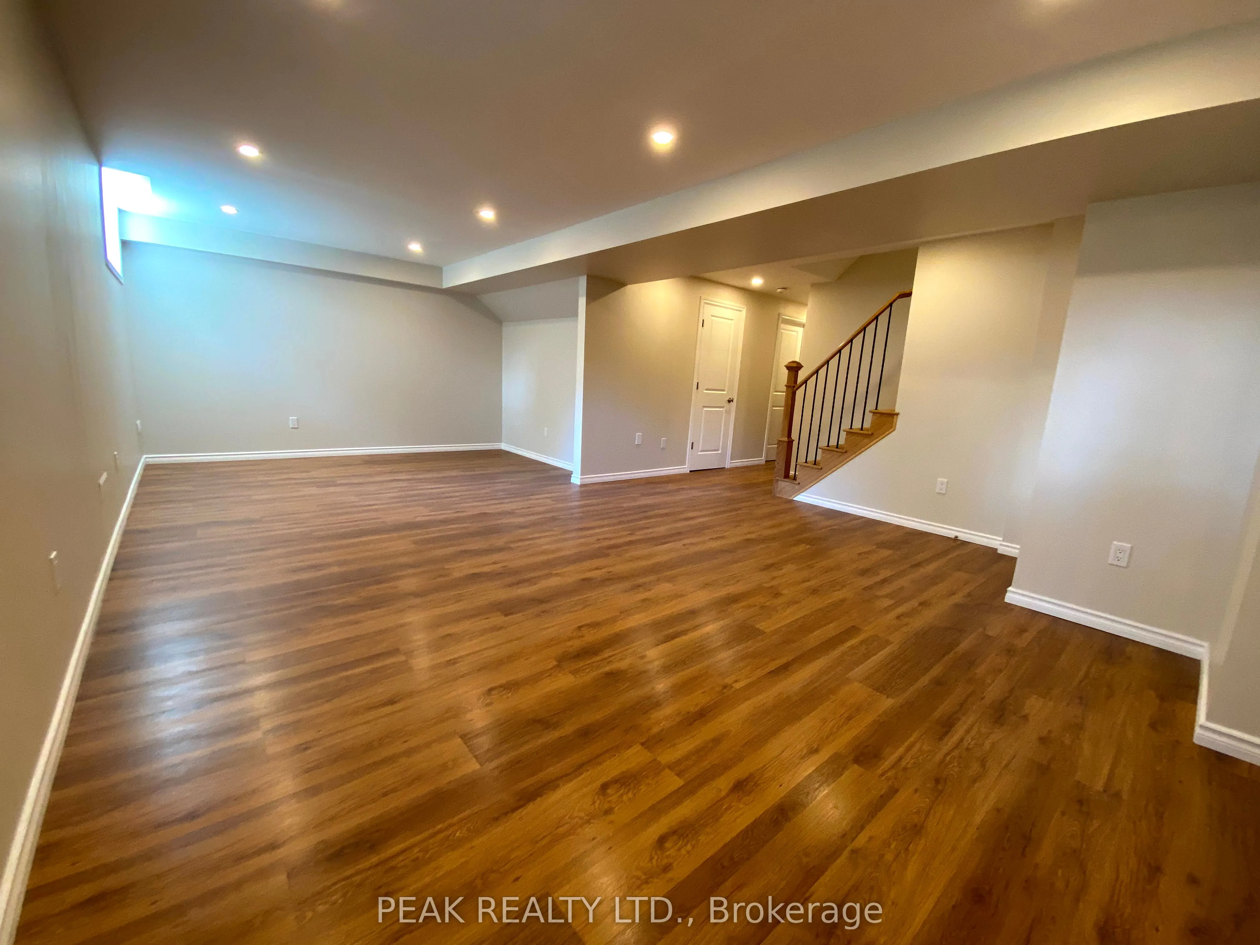44 Windsor Circle