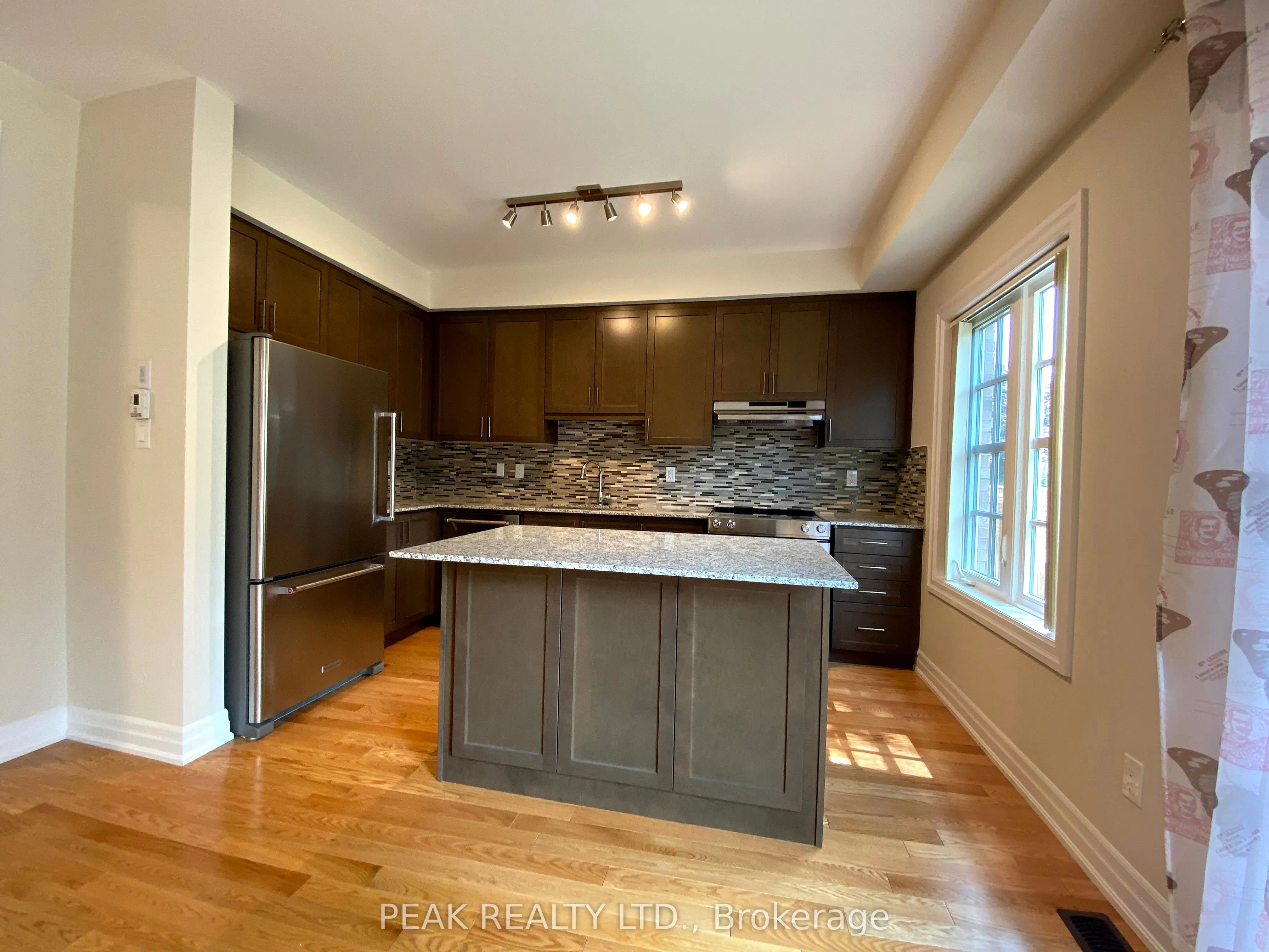 44 Windsor Circle