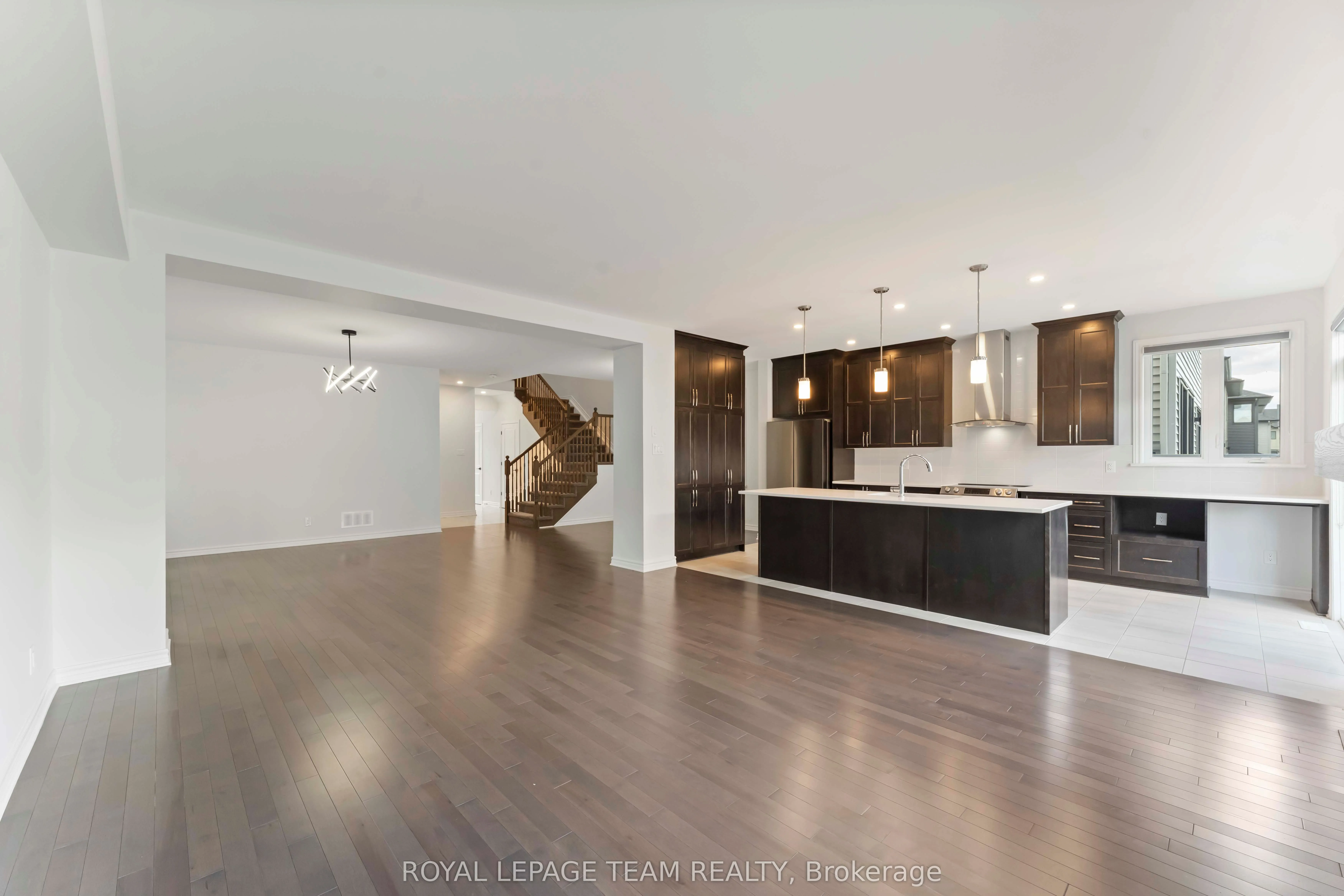 1010 Brian Good Avenue