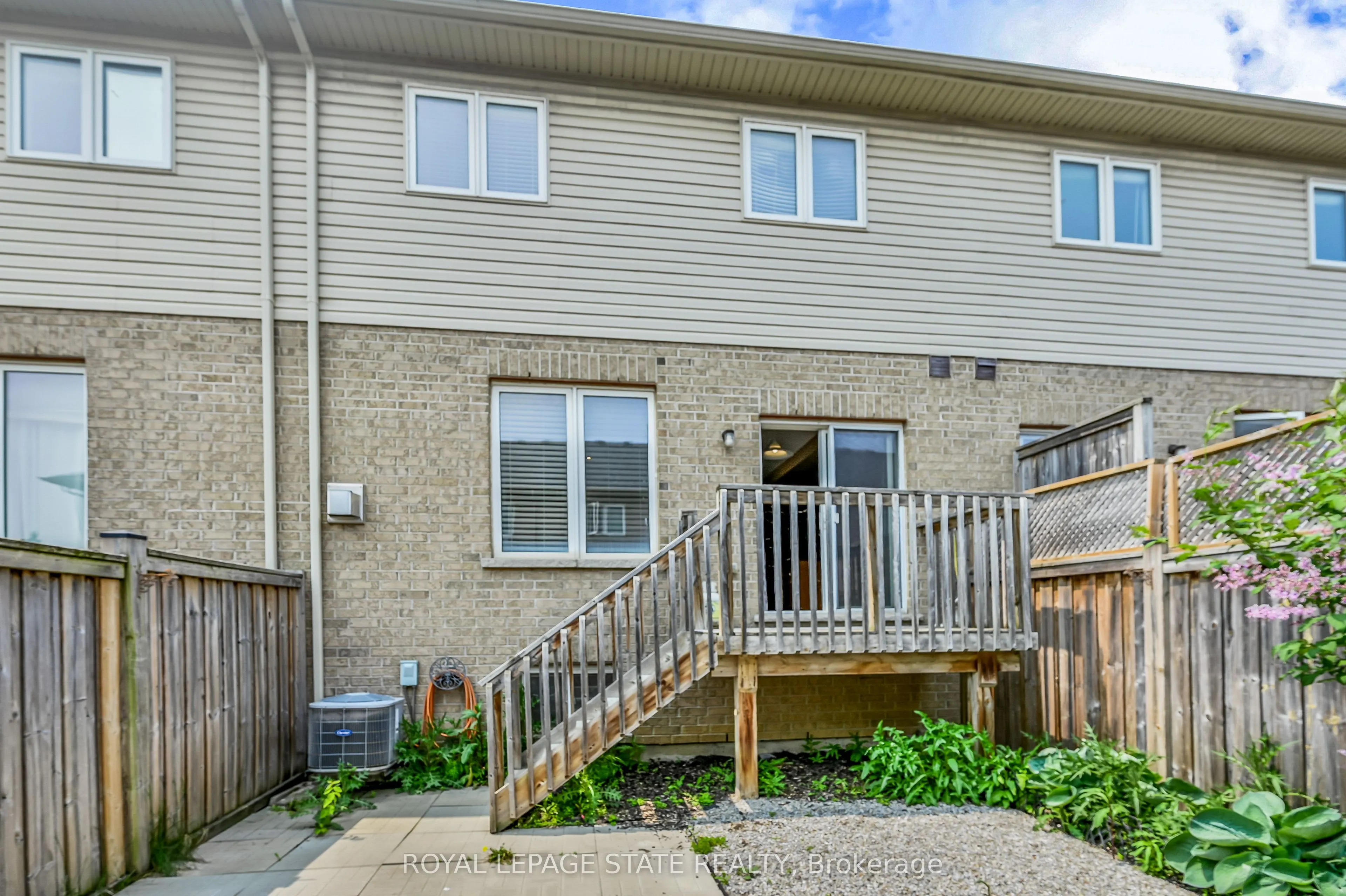 170 Palacebeach Trail, #24