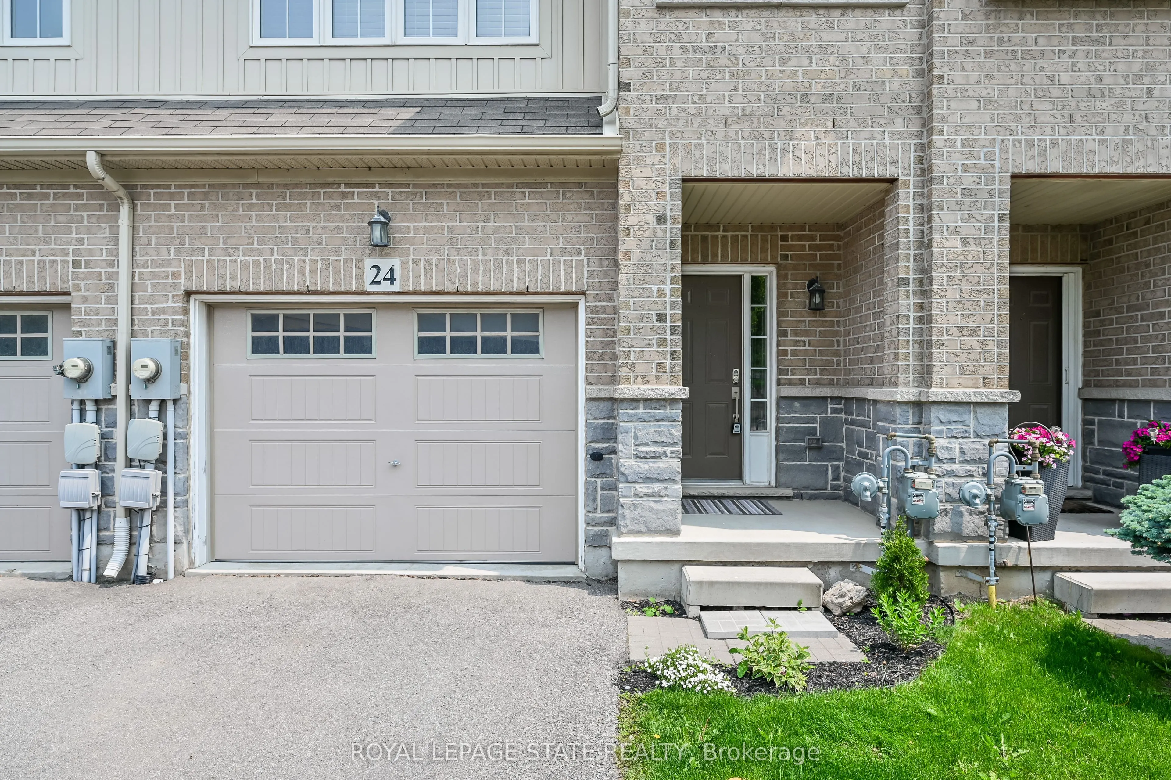 170 Palacebeach Trail, #24