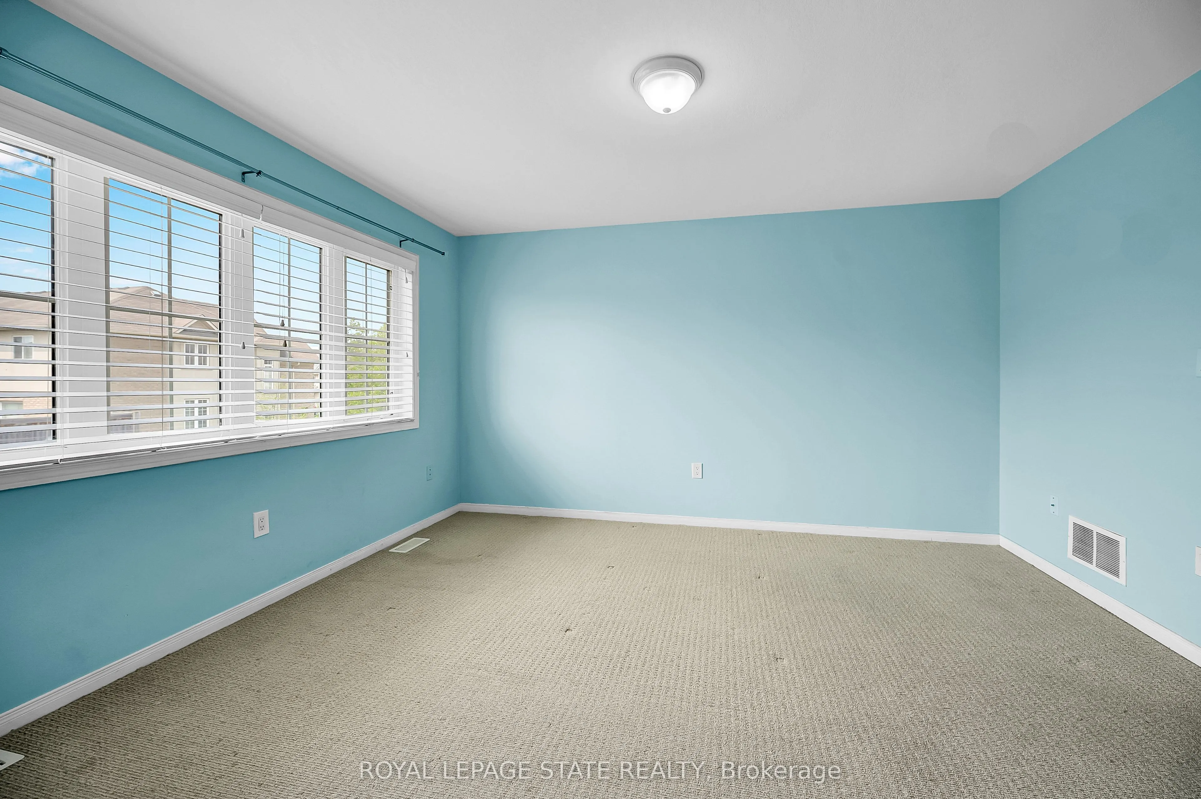 170 Palacebeach Trail, #24