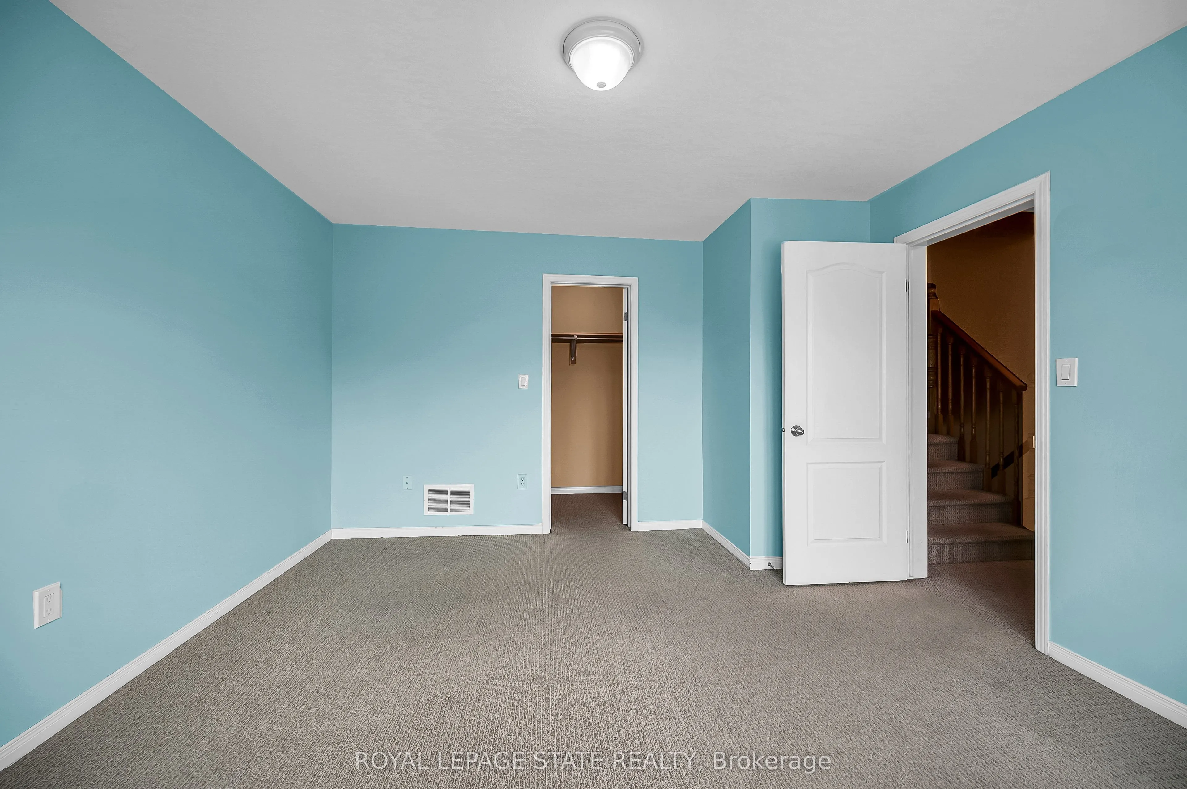 170 Palacebeach Trail, #24