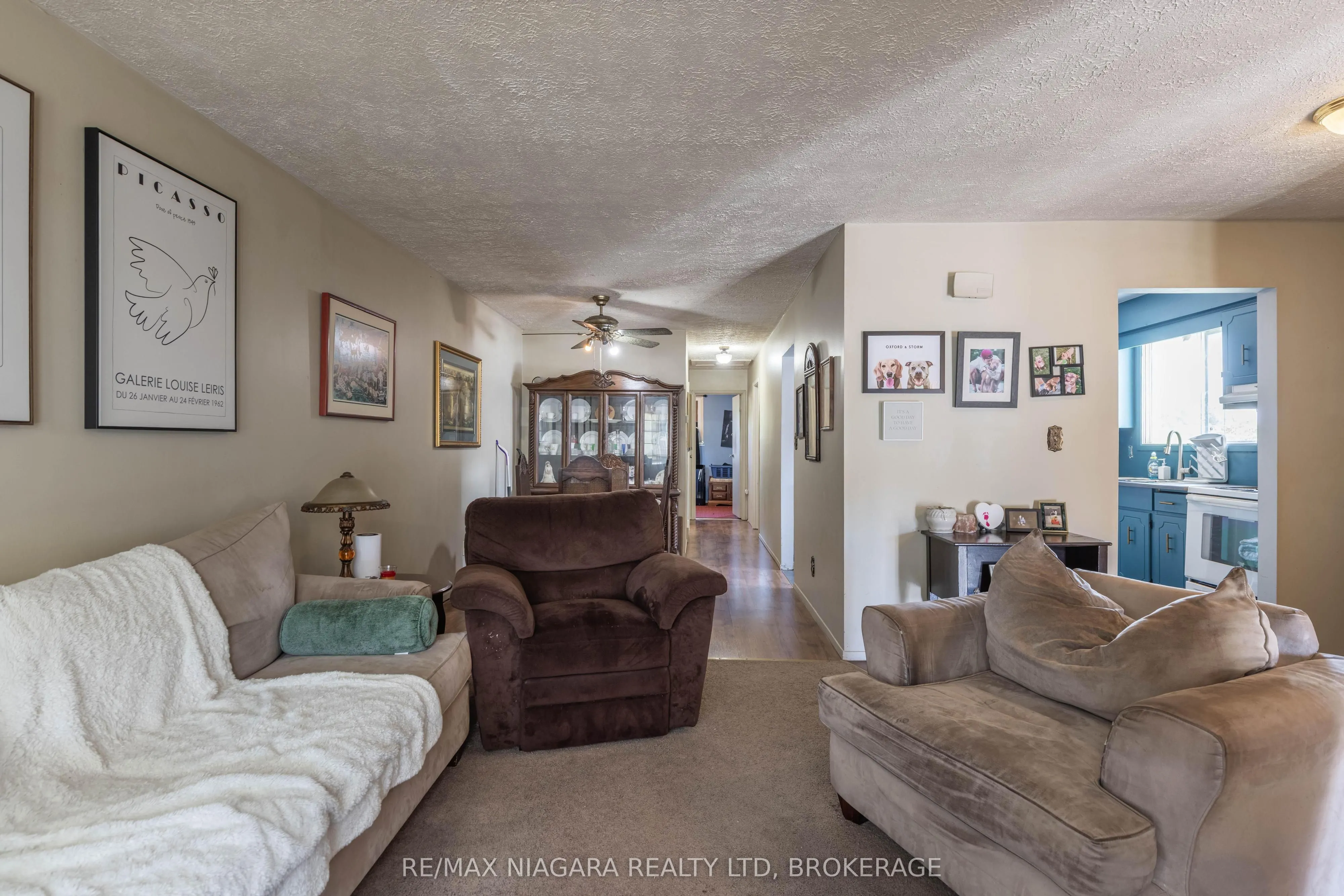 7709 Ronnie Crescent