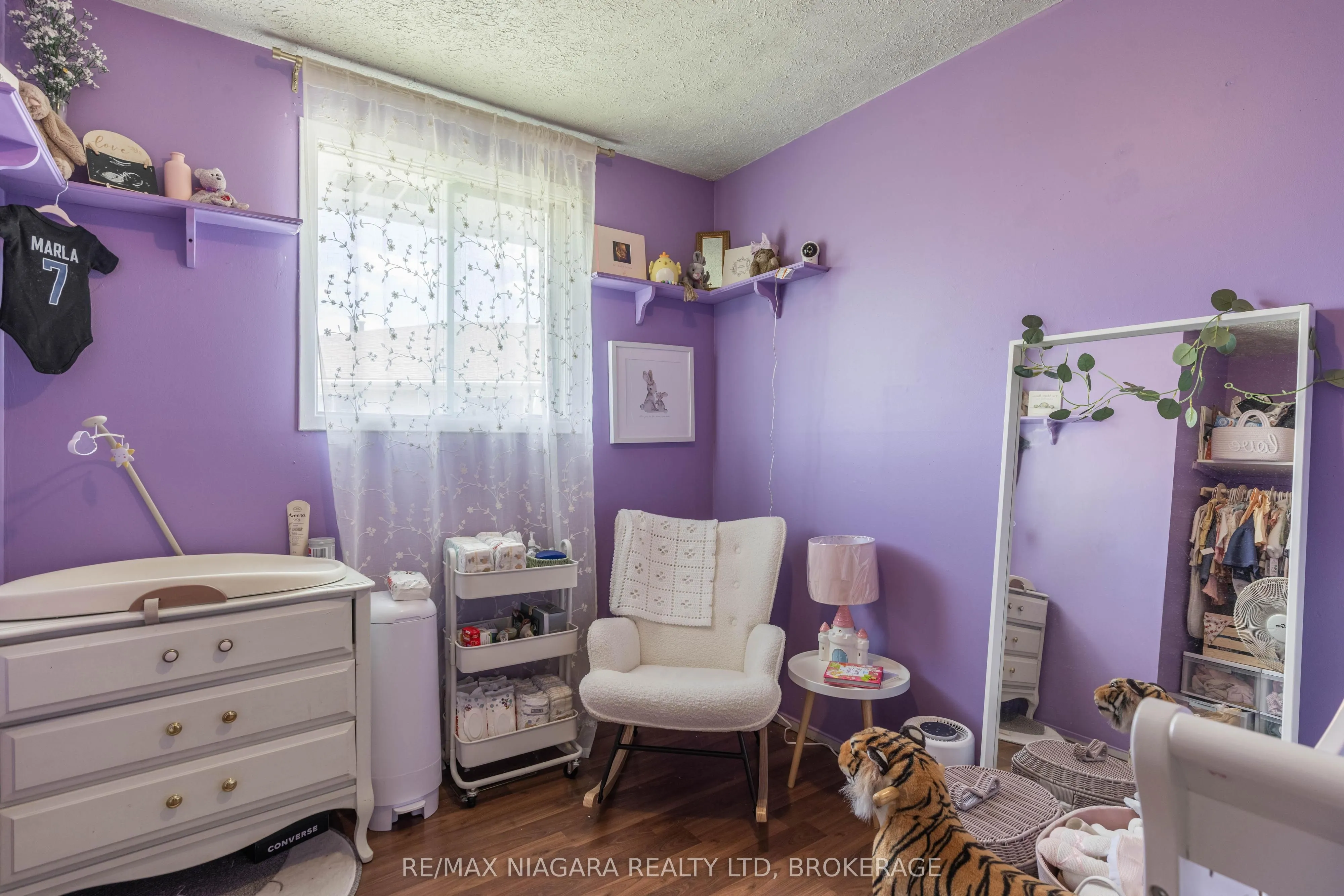 7709 Ronnie Crescent
