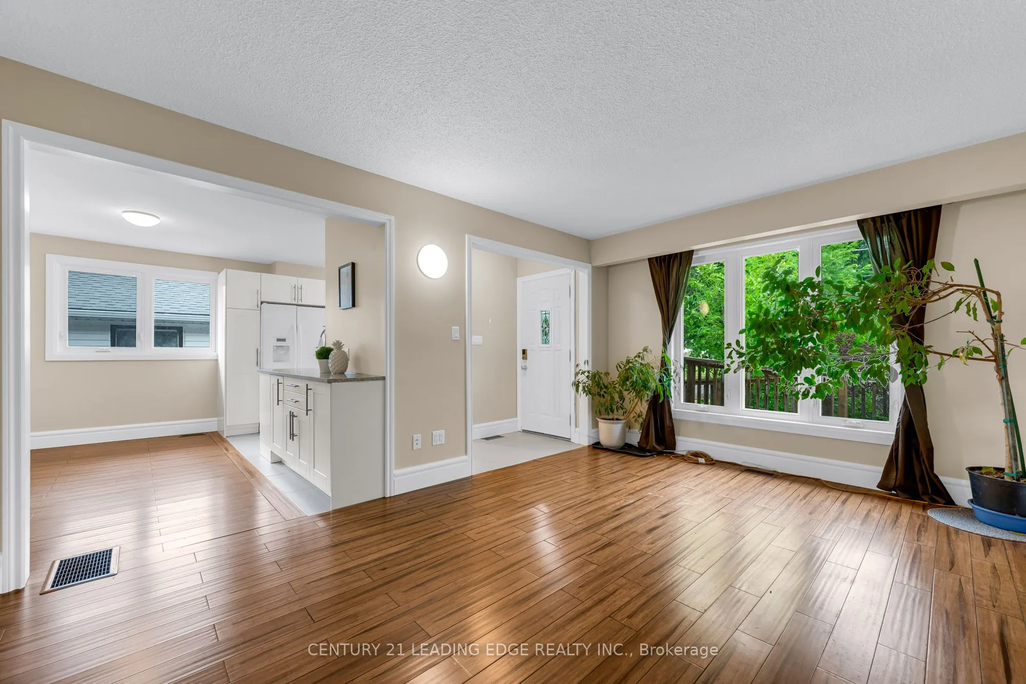 636 Crescent Road