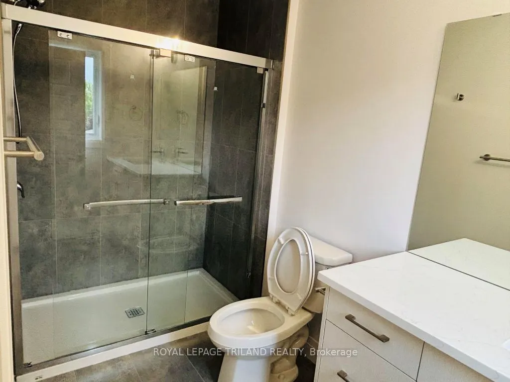 116 Fairview Avenue, #4