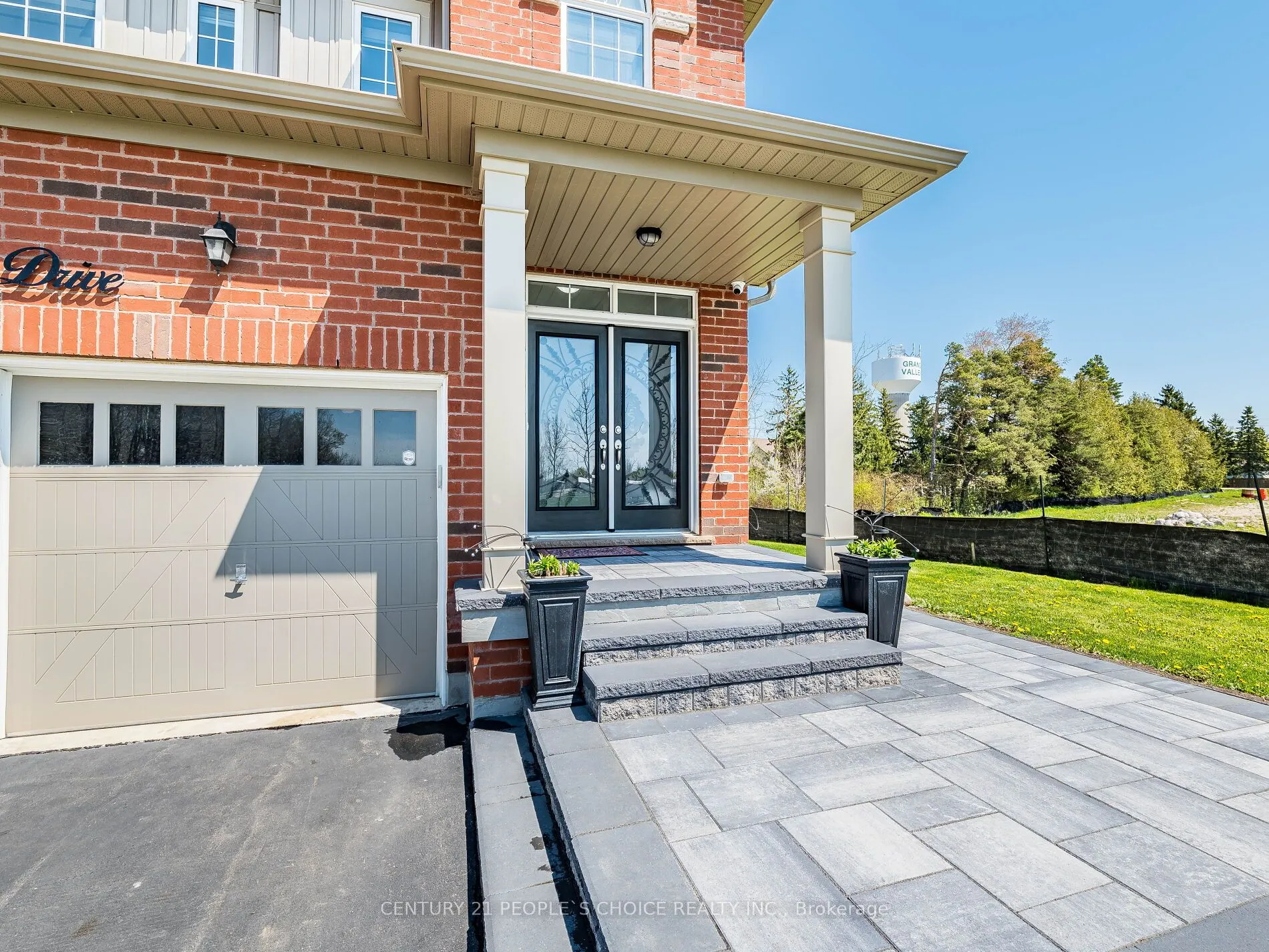 31 Rainey Drive