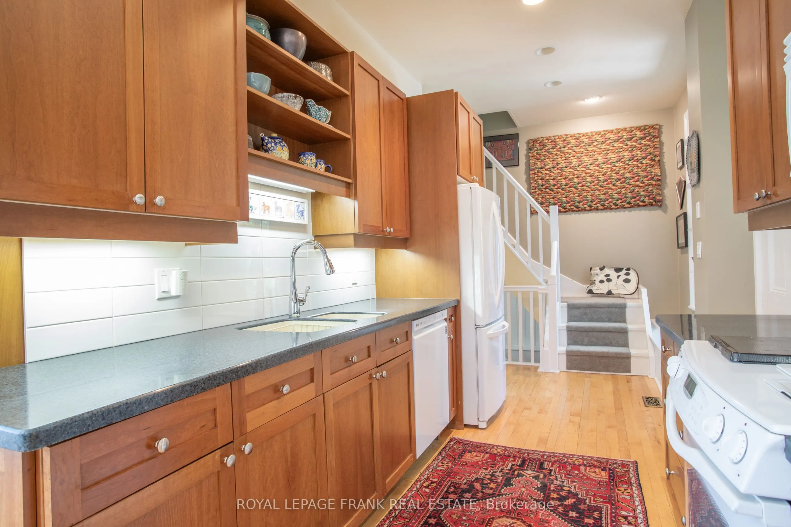 6 Sherbourne Street