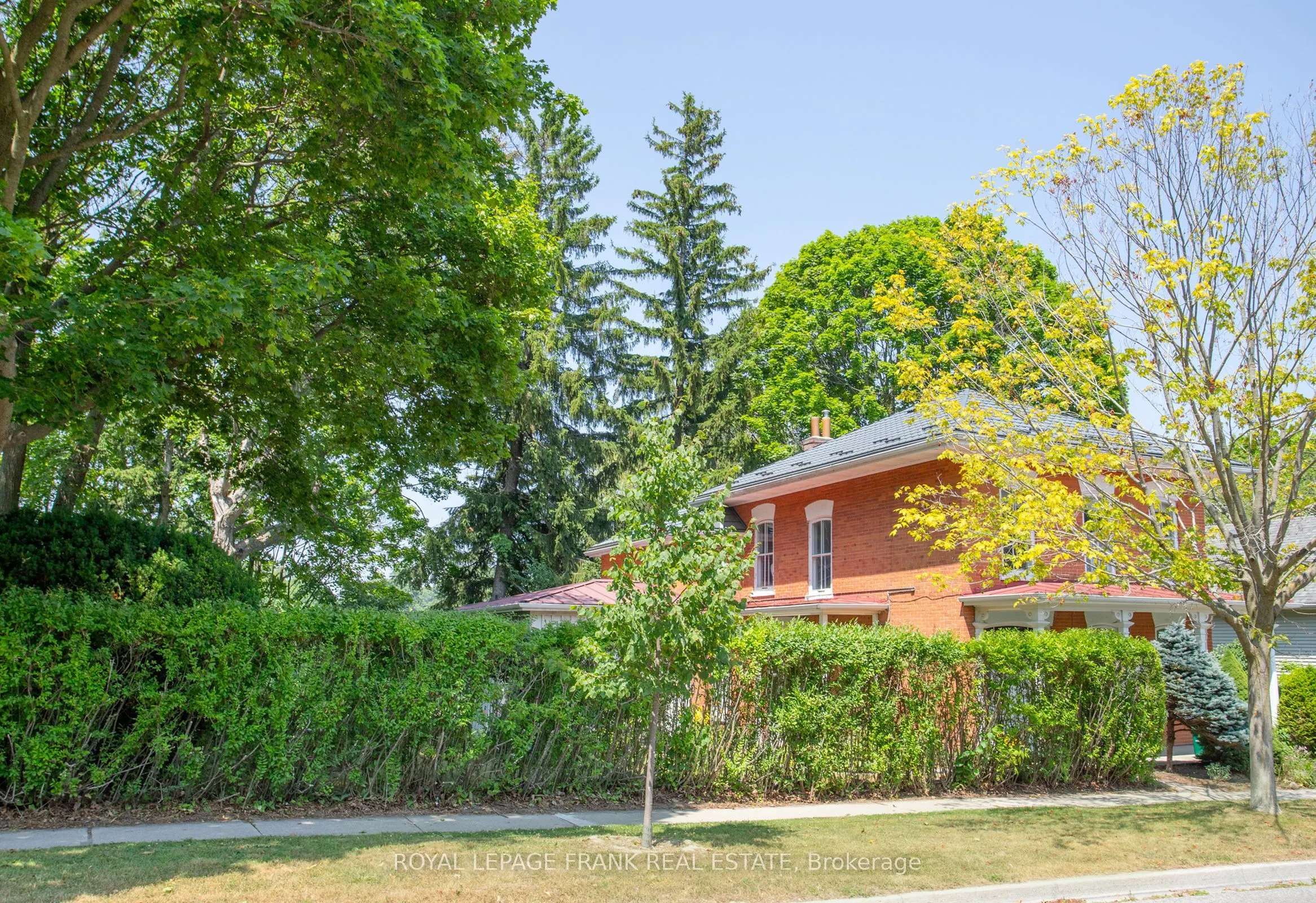 6 Sherbourne Street