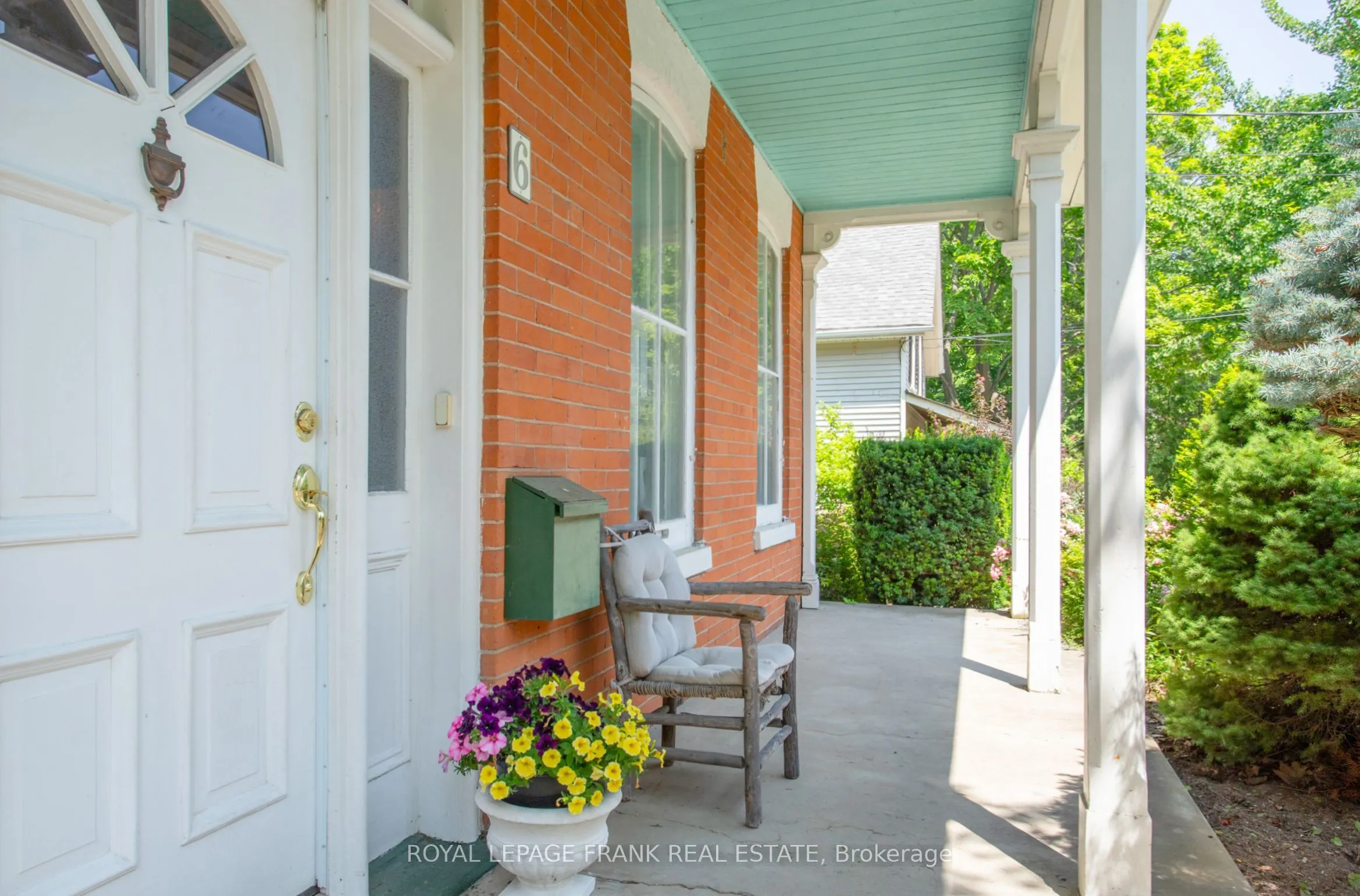 6 Sherbourne Street