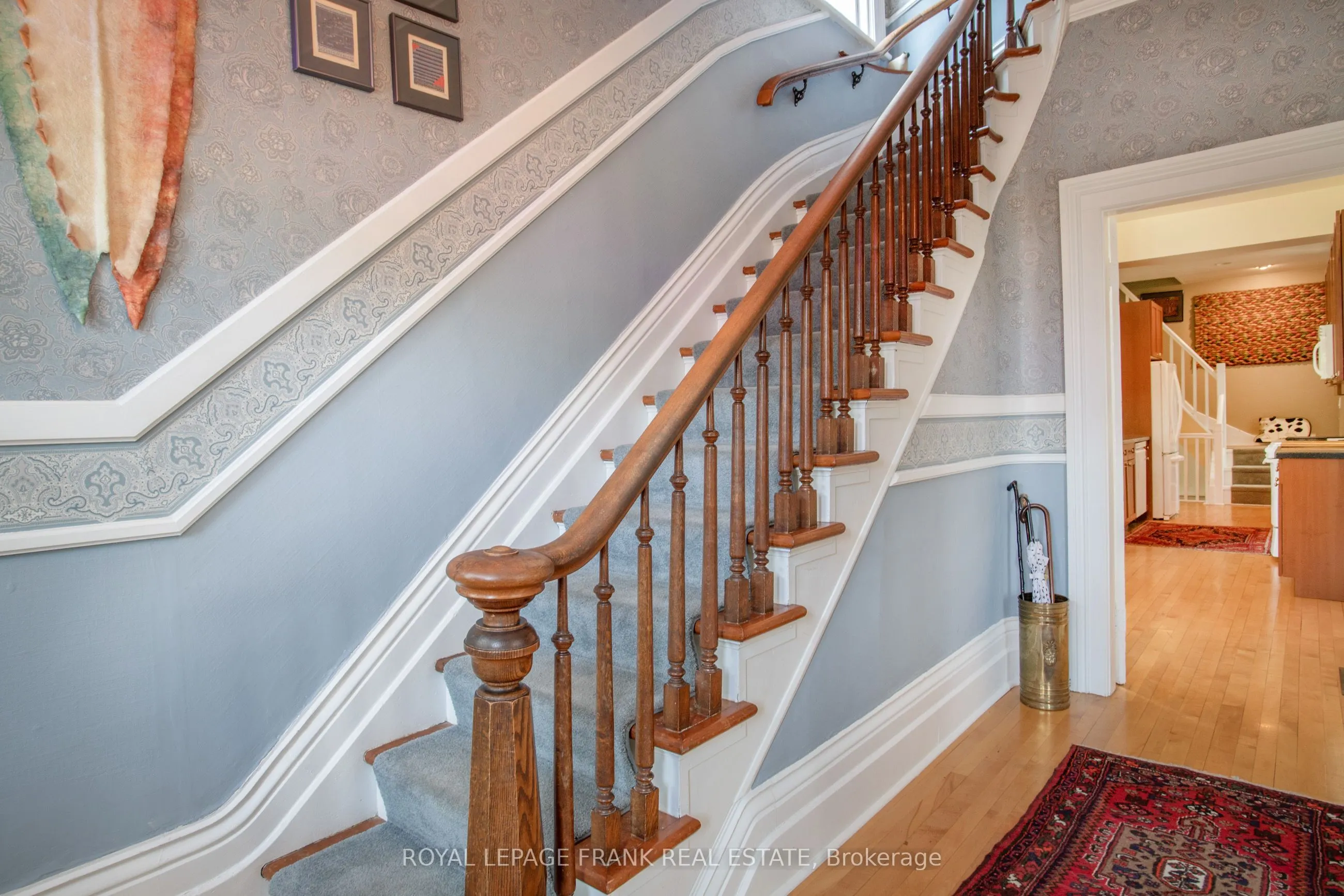 6 Sherbourne Street