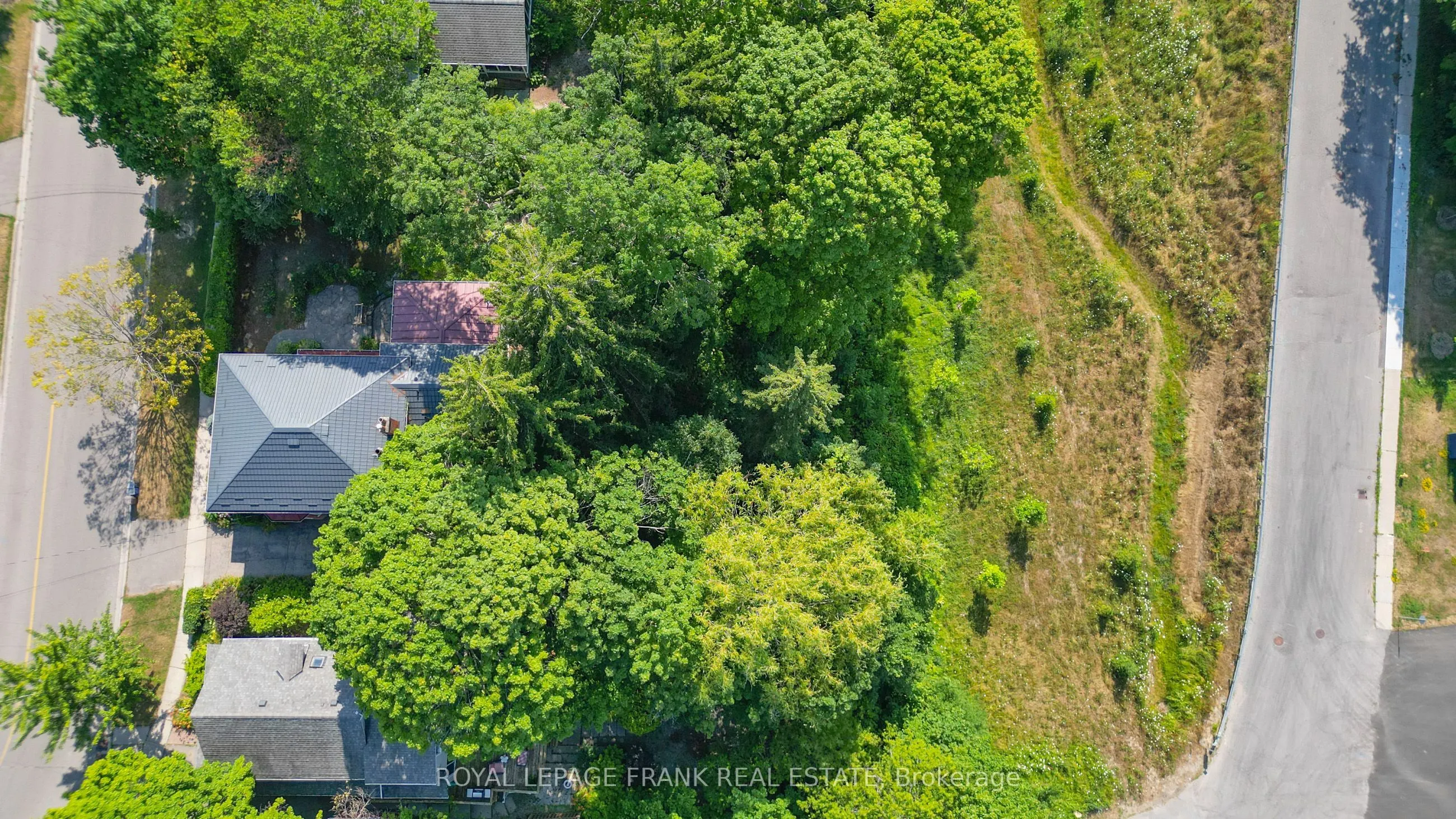 6 Sherbourne Street