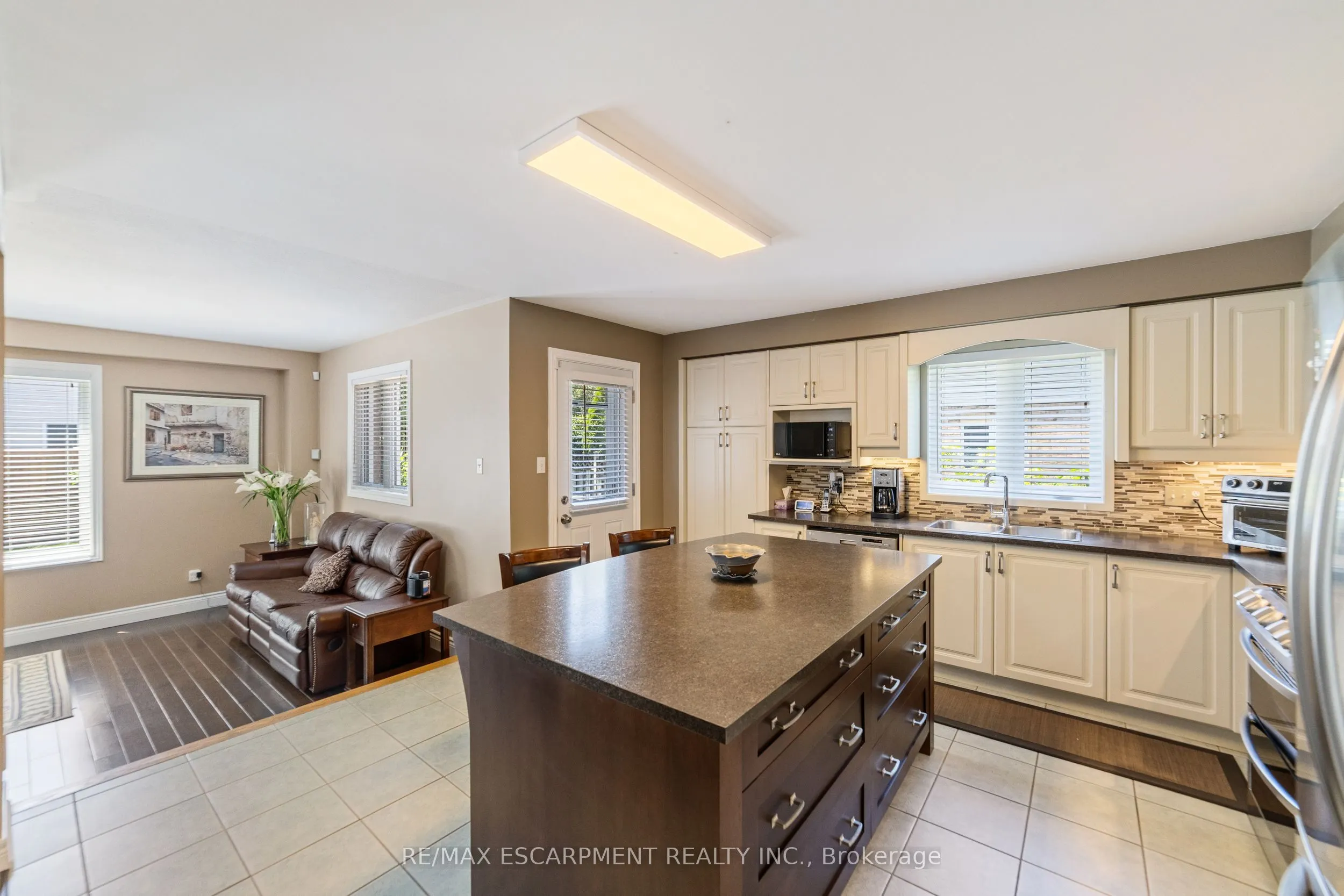 82 Griffith Drive