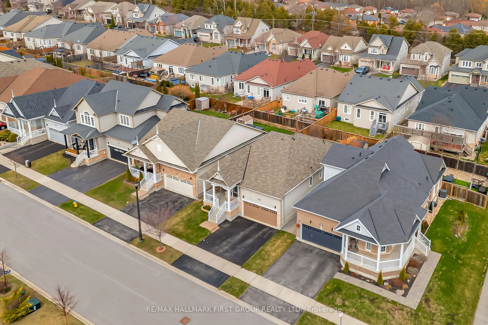 638 Robinson Drive