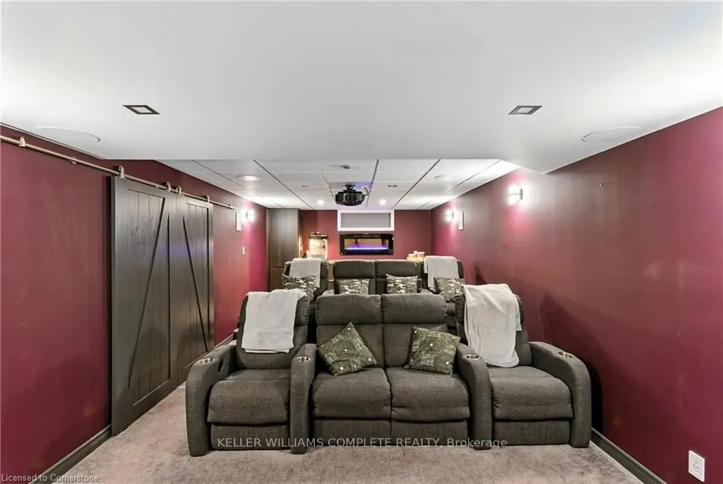 114 ARMOUR Crescent