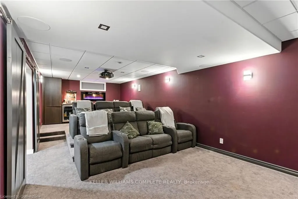 114 ARMOUR Crescent