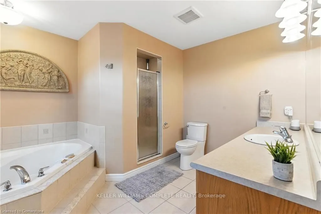 114 ARMOUR Crescent