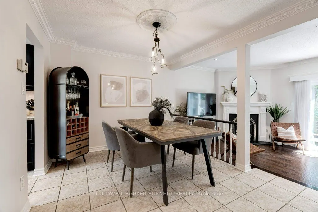 800 Upper Paradise Road, #15