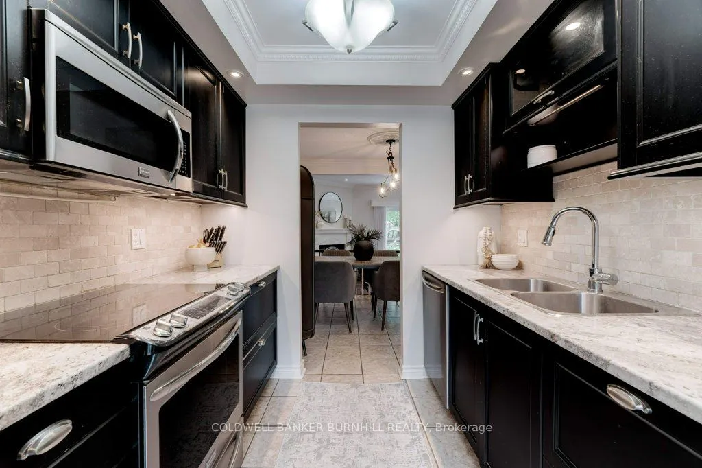 800 Upper Paradise Road, #15