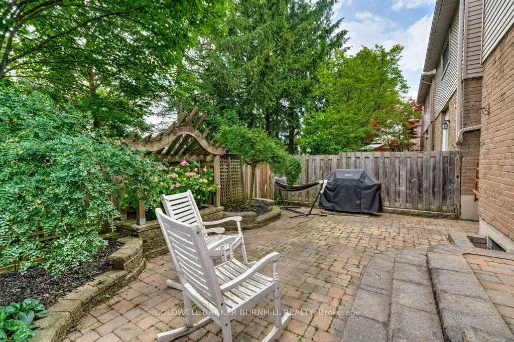 800 Upper Paradise Road, #15