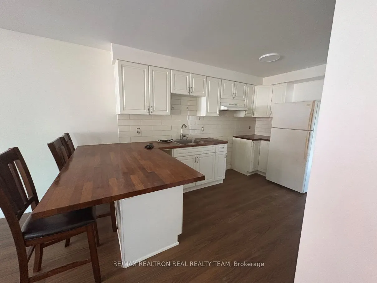 1129 Cannon Street E, ##C1