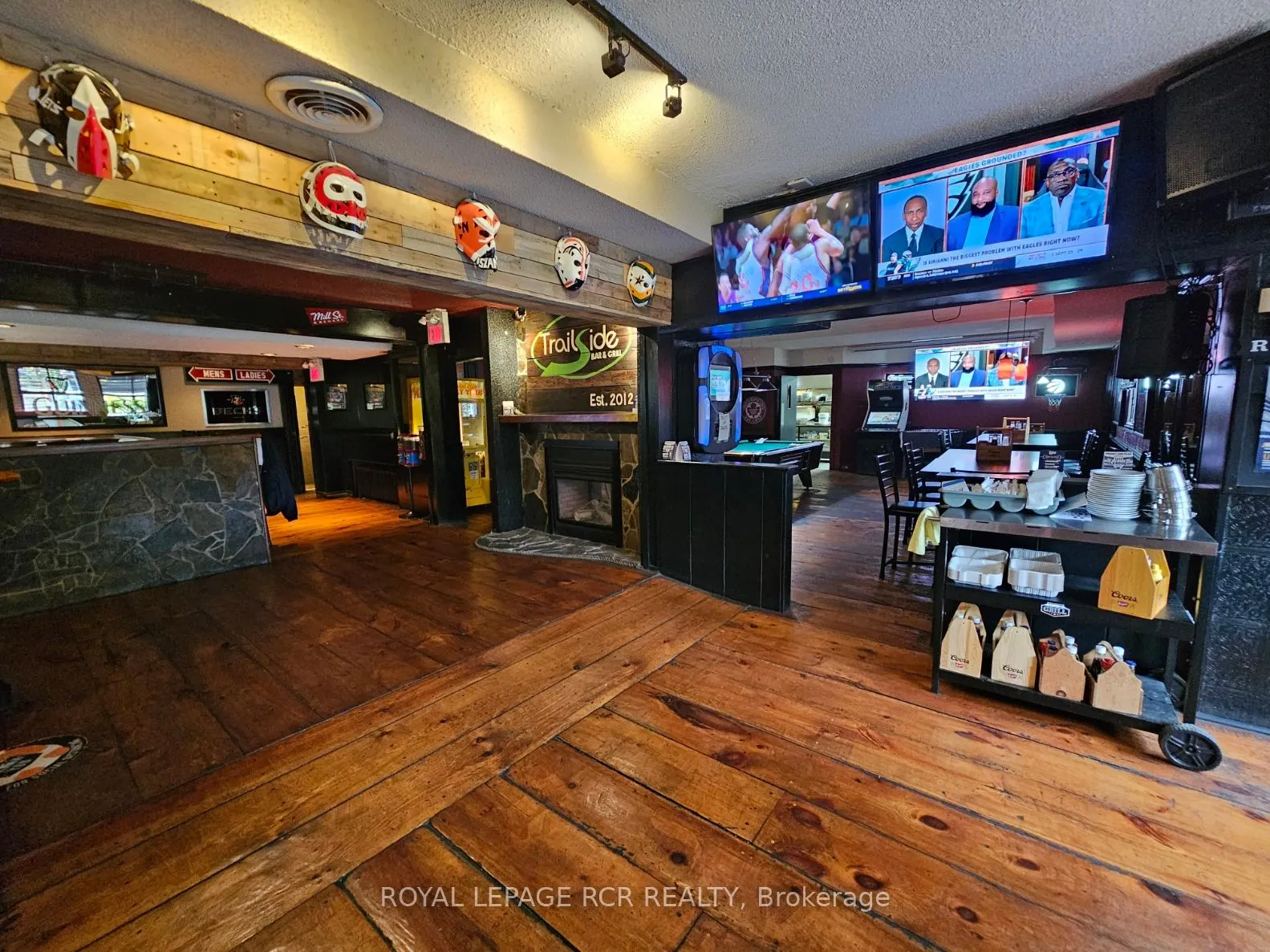 282 Ridge Road N