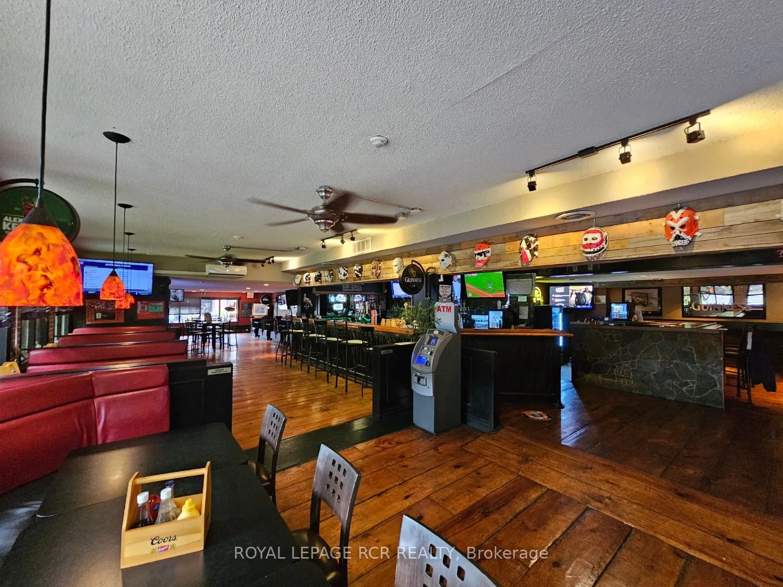282 Ridge Road N