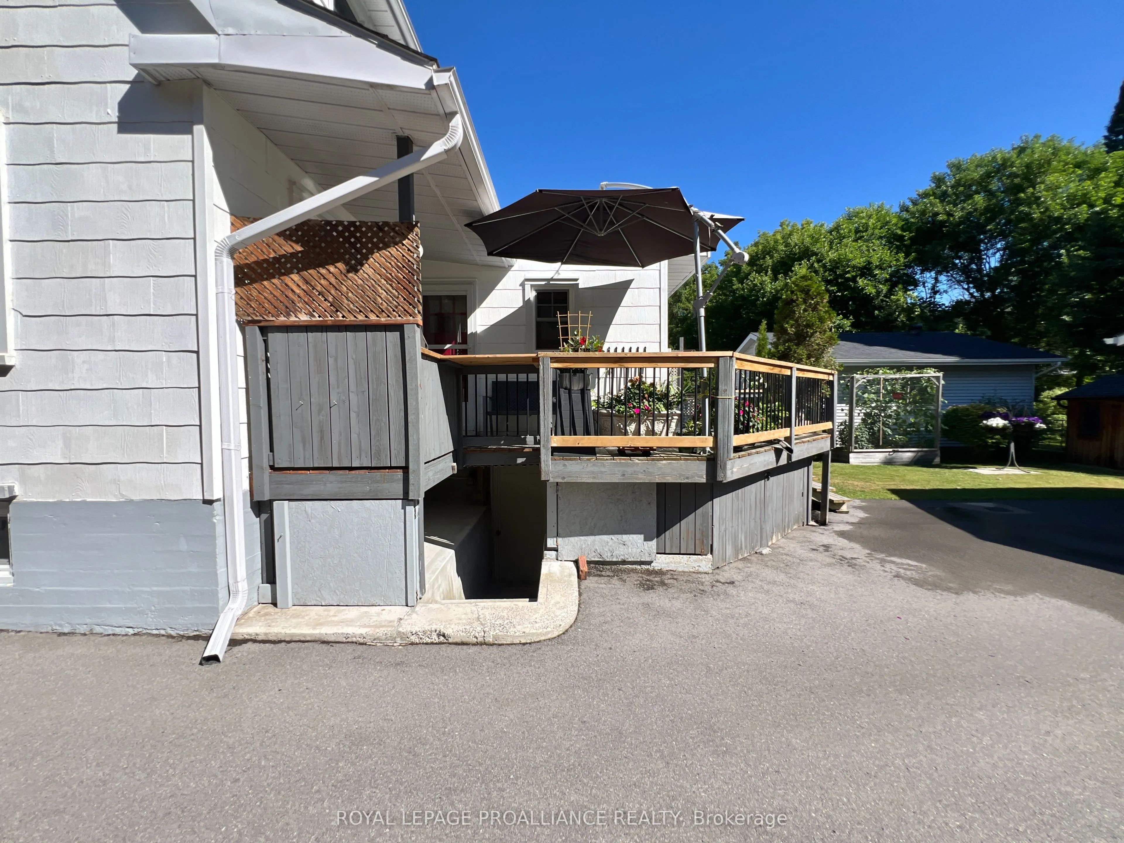 173 Foster Avenue