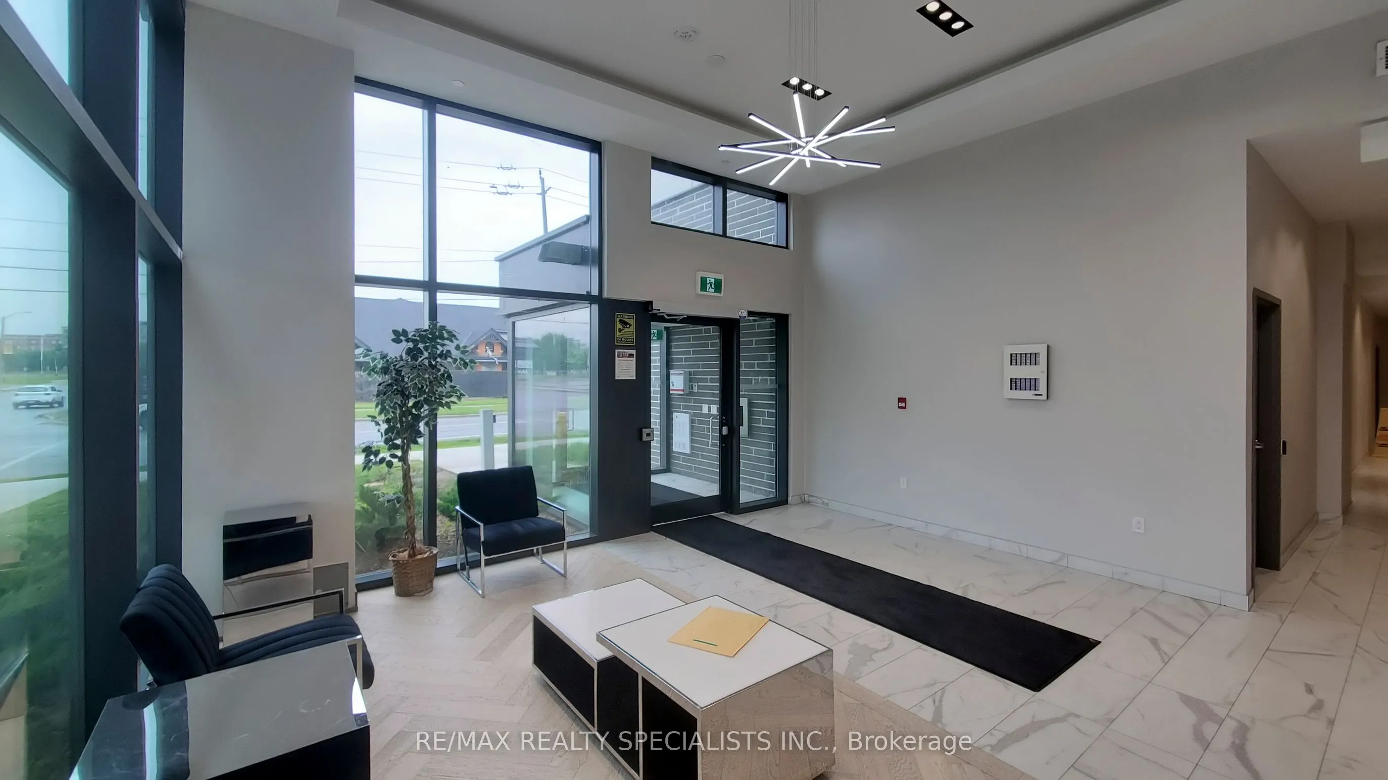 7 ERIE Avenue, #809