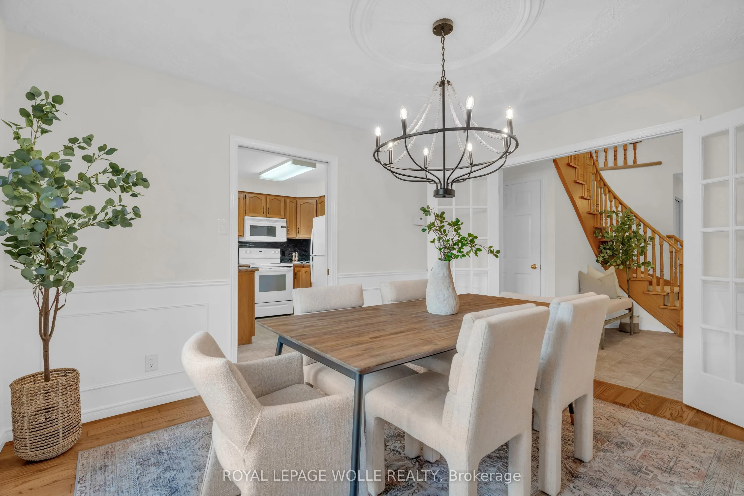 89 Valley Ridge Crescent