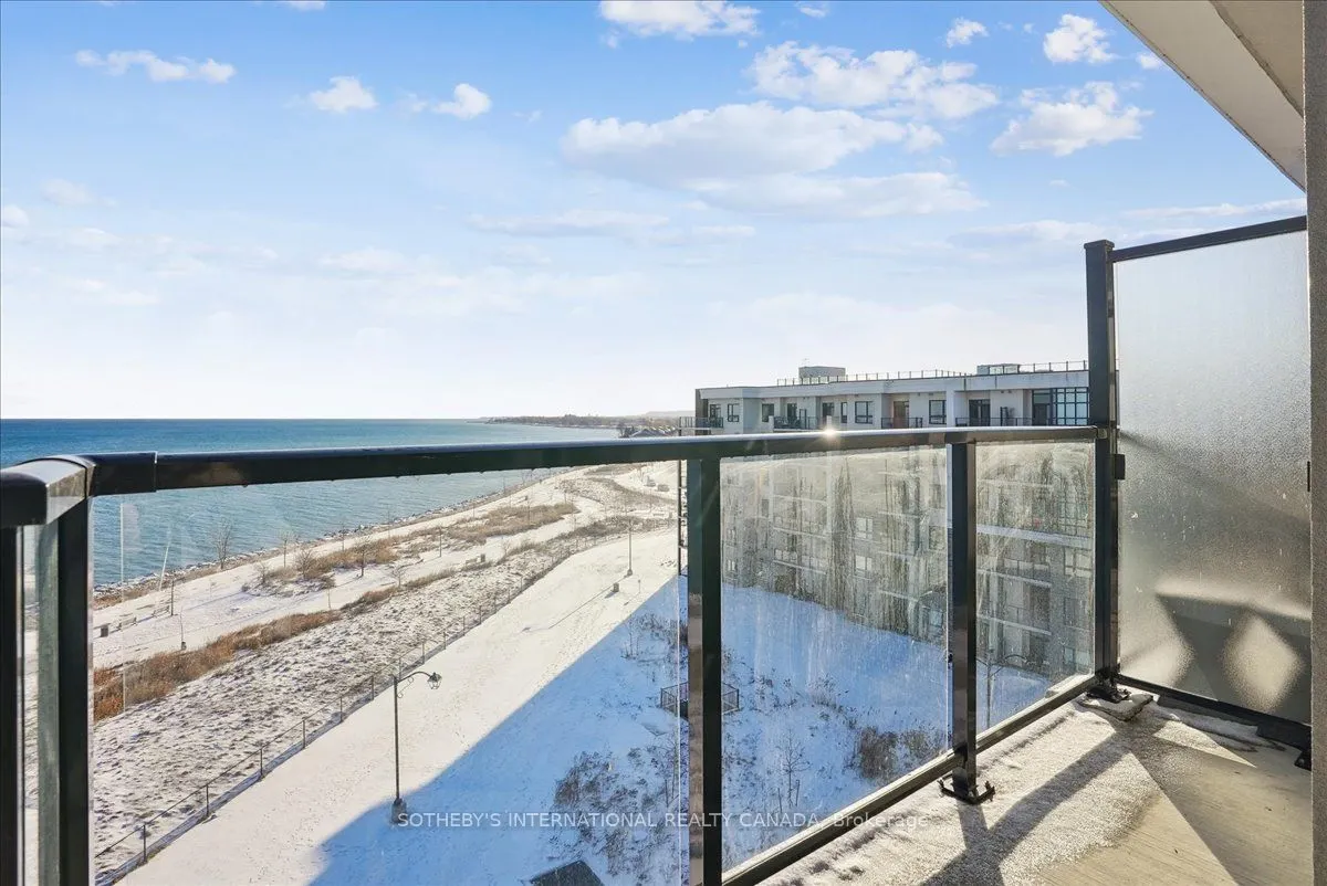 101 Shoreview Place, #633