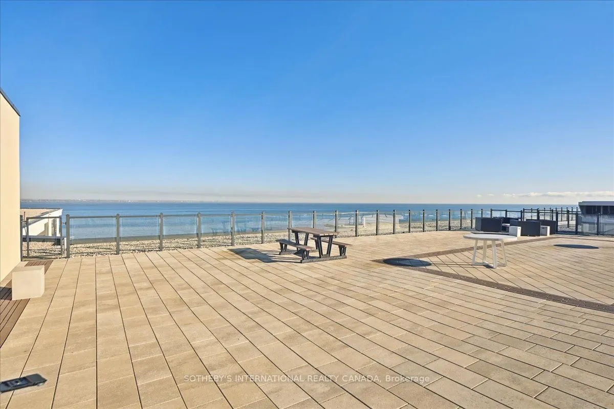 101 Shoreview Place, #633