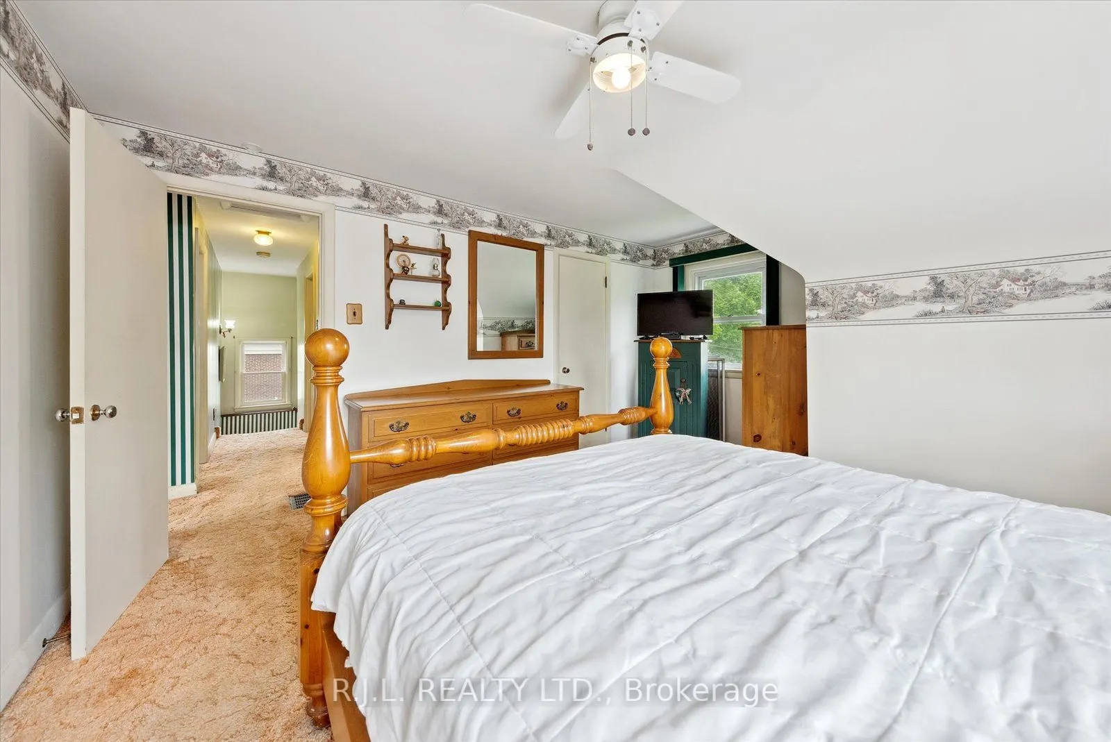 83 Greenhill Drive