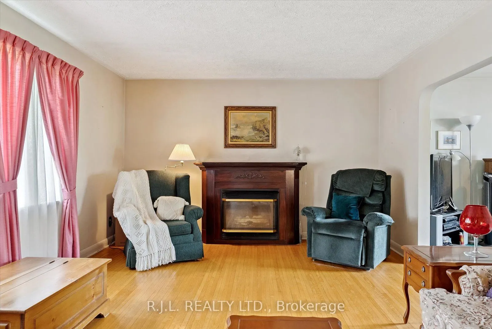 83 Greenhill Drive