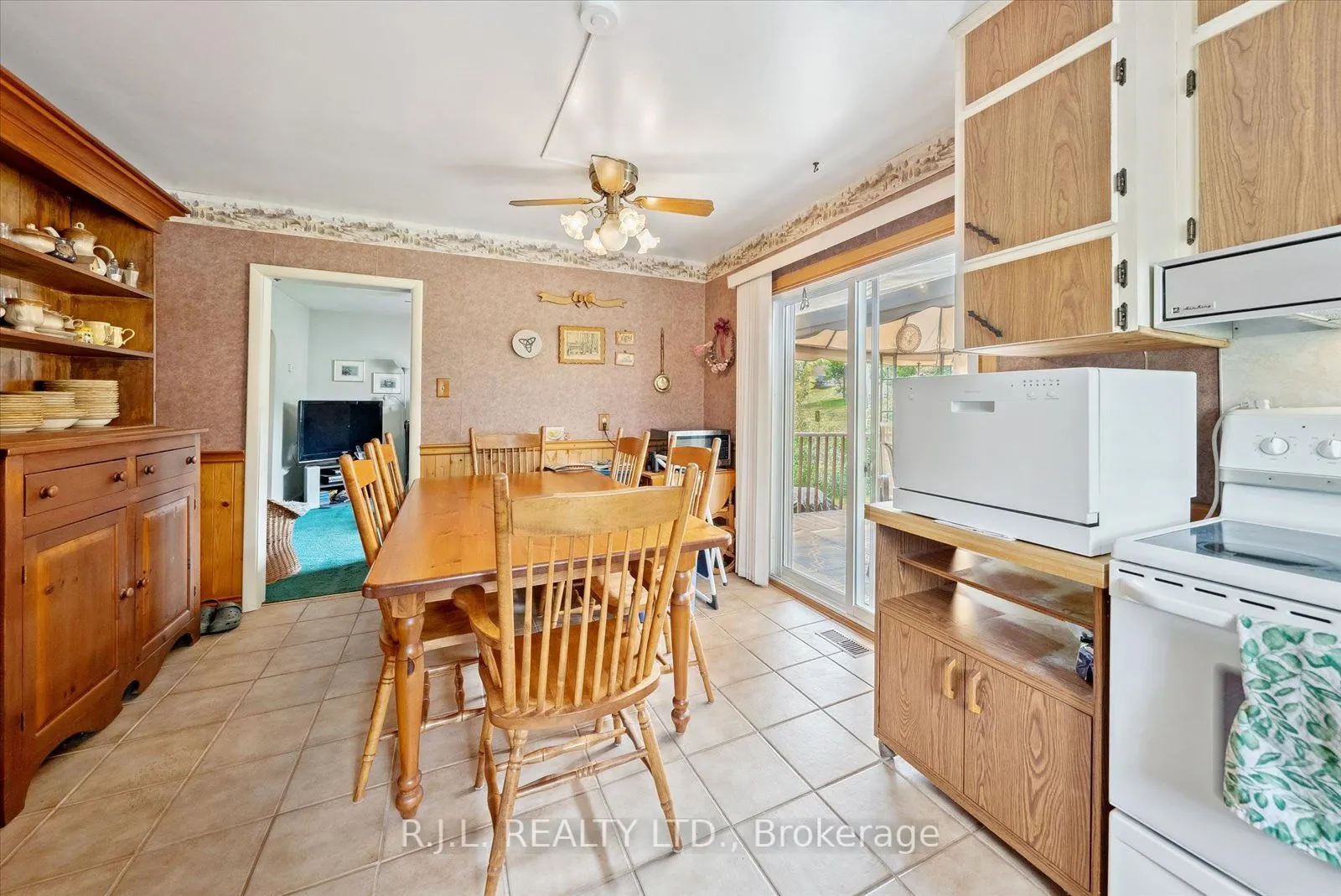 83 Greenhill Drive