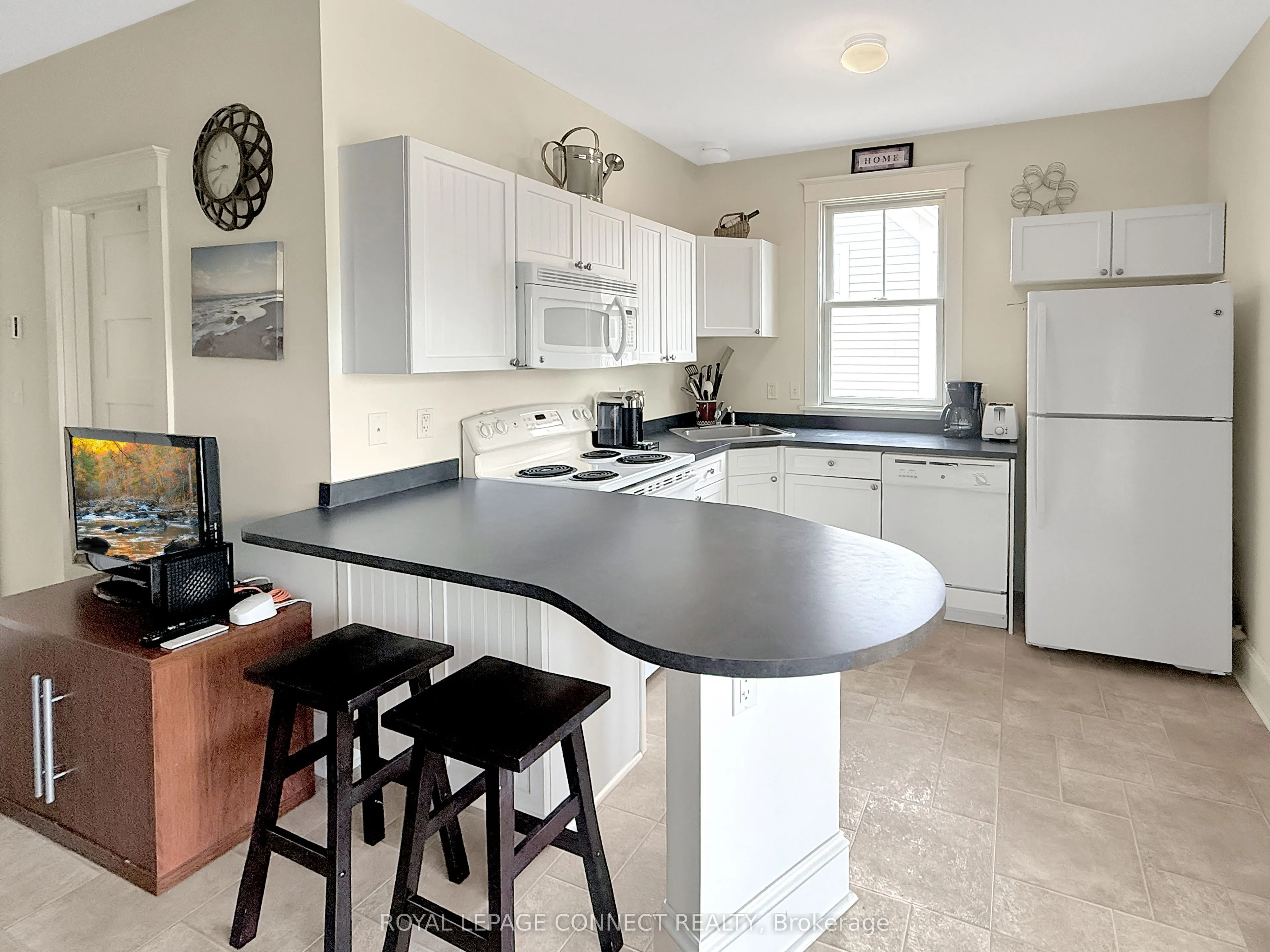 13 Butternut Lane, #27
