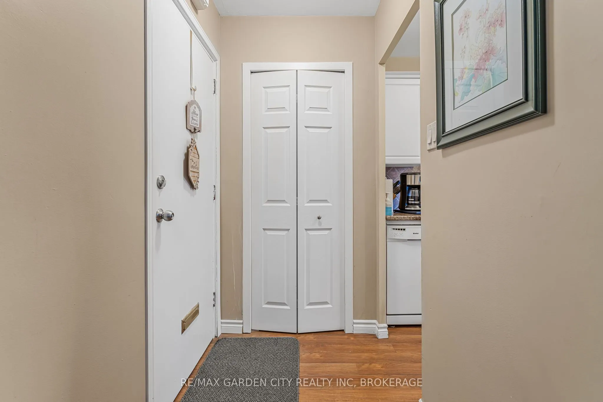 485 Thorold Road, #301